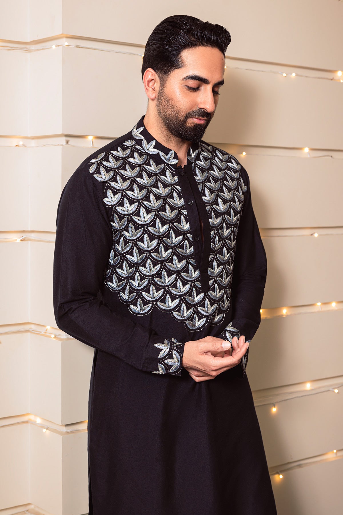 Ayushman Khurana in Black Embroidered Kurta & Pants