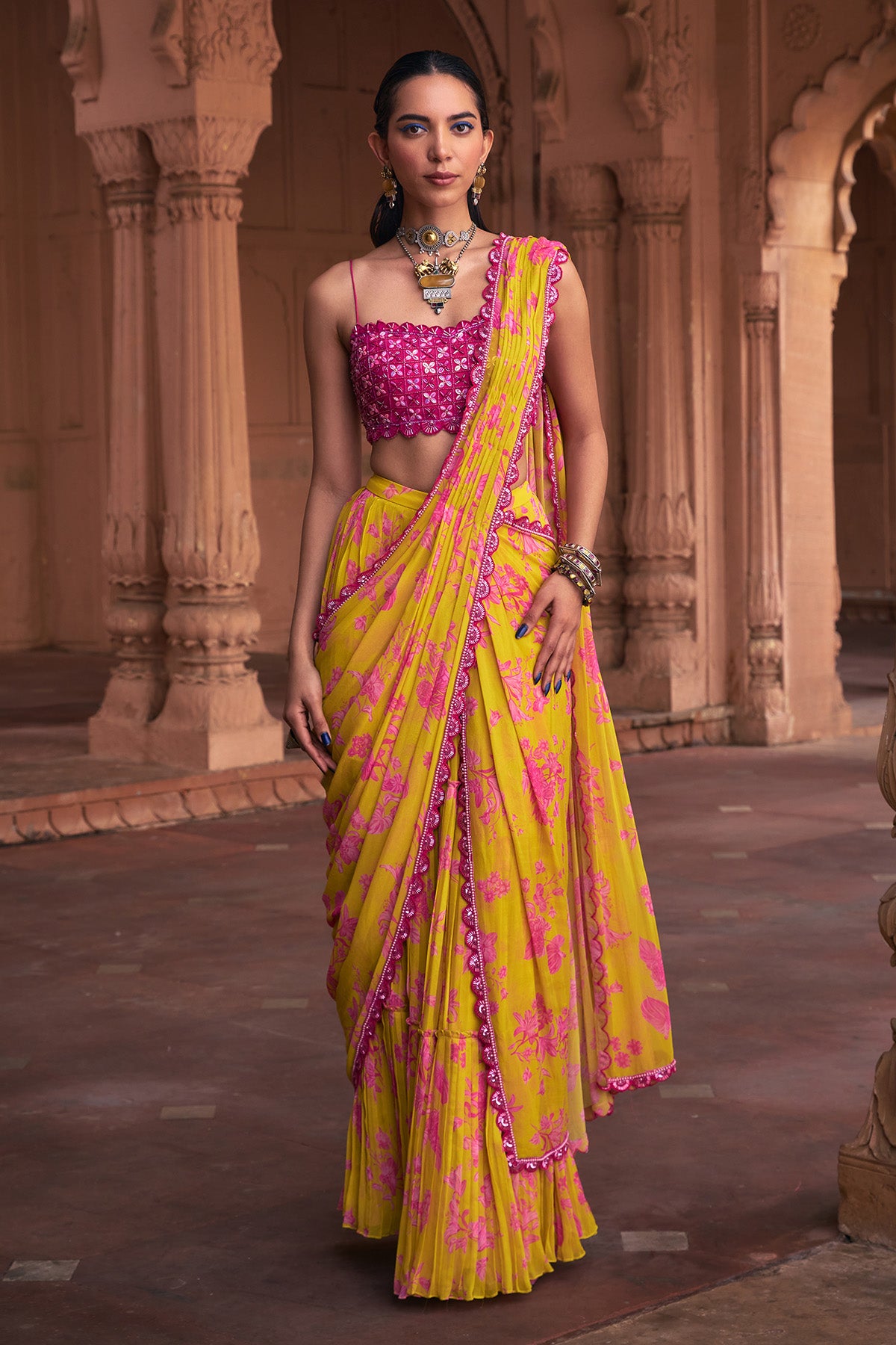 MANGO YELLOW FLORAL PRINT & HIGHLIGHTED SAREE SET