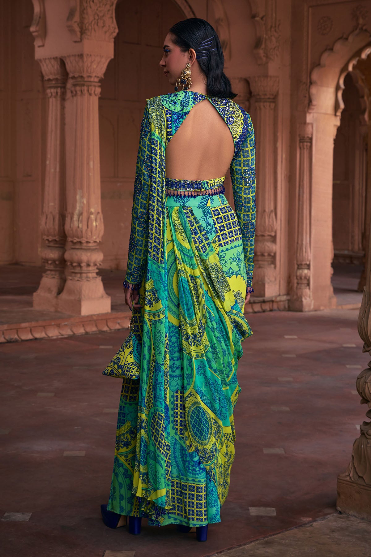 LIME YELLOW THIKRI PRINT & HIGHLIGHTED SAREE SET