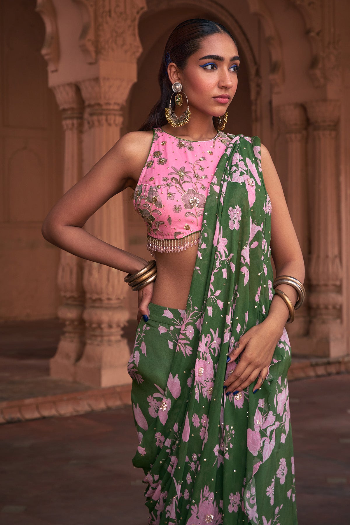 SAGE GREEN FLORAL PRINT & HIGHLIGHTED SAREE SET