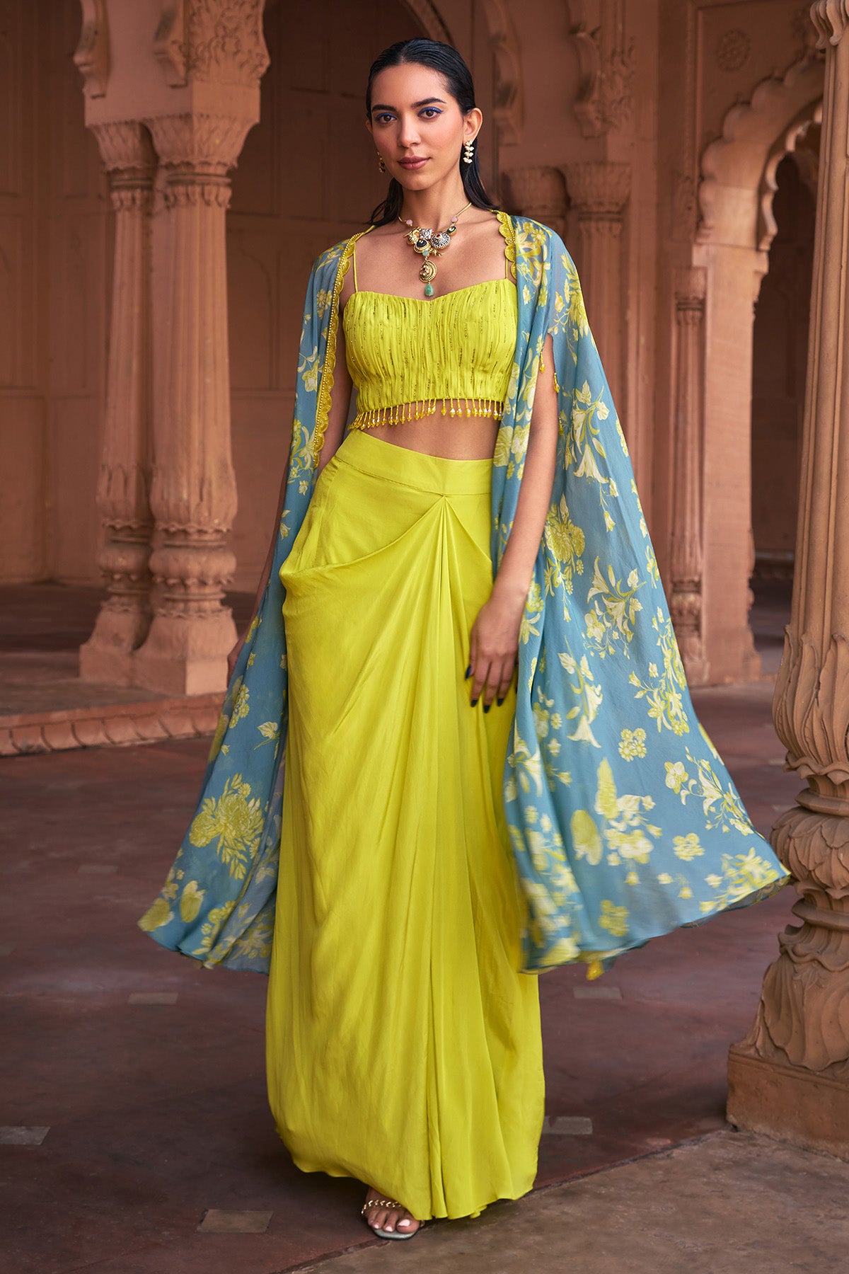 ICE BLUE FLORAL PRINT HIGHLIGHTED CROP TOP SET