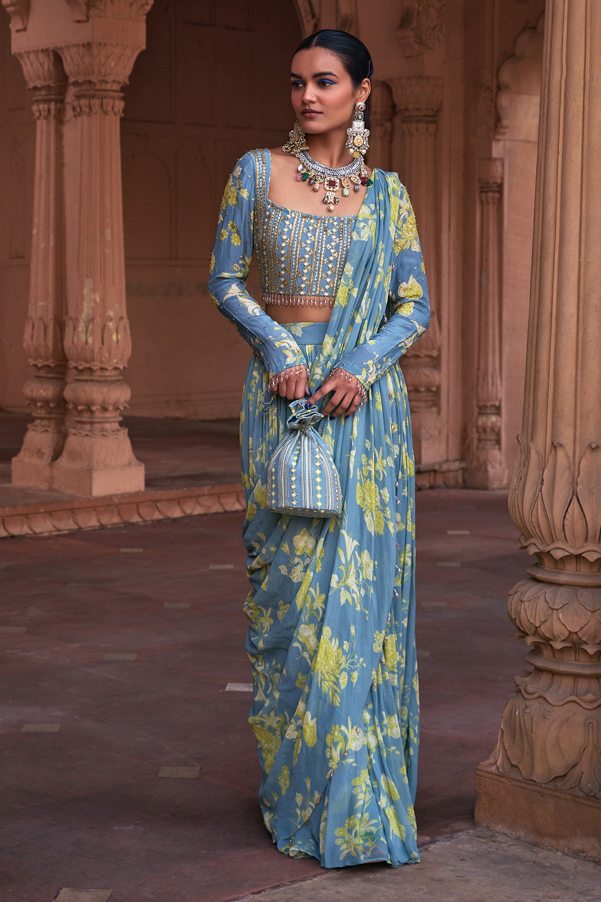 ICE BLUE FLORAL PRINT & HIGHLIGHTED SAREE SET
