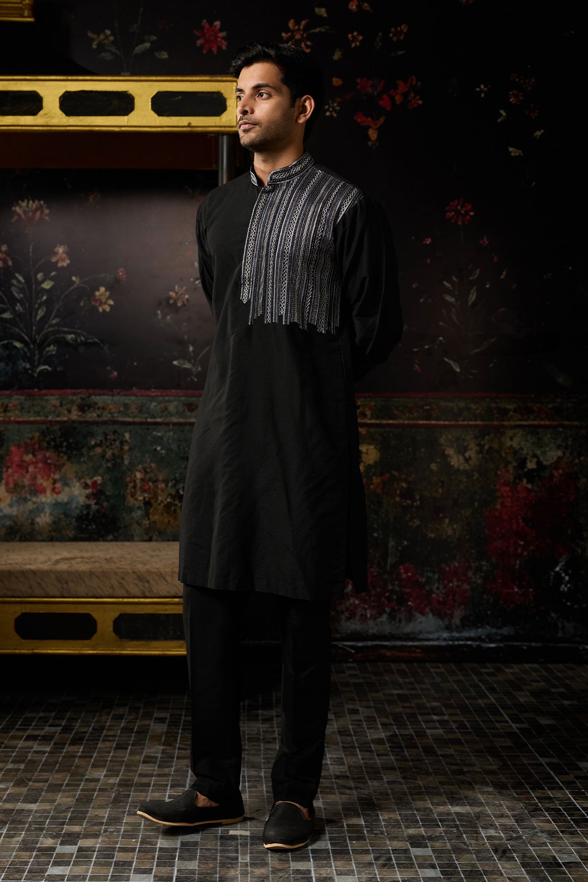 Black Embroidered Kurta And Pants