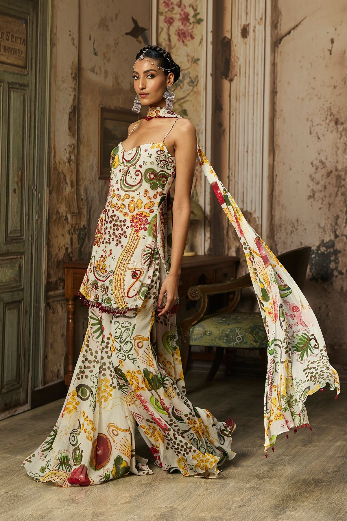 Ivory Print And Highlighted Kurti Set