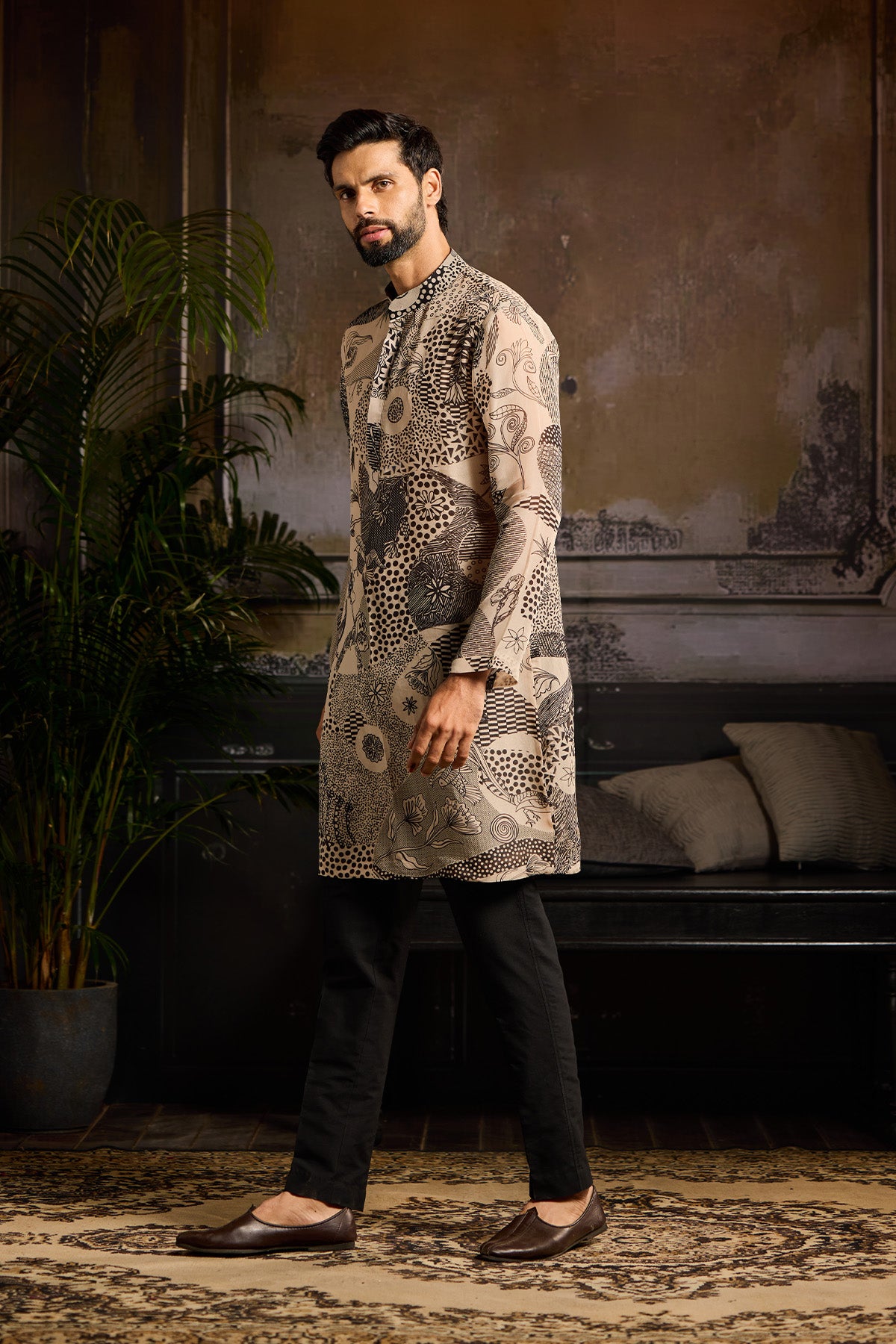 BEIGE & BLACK PRINTED KURTA PAIRED WITH BLACK PANTS