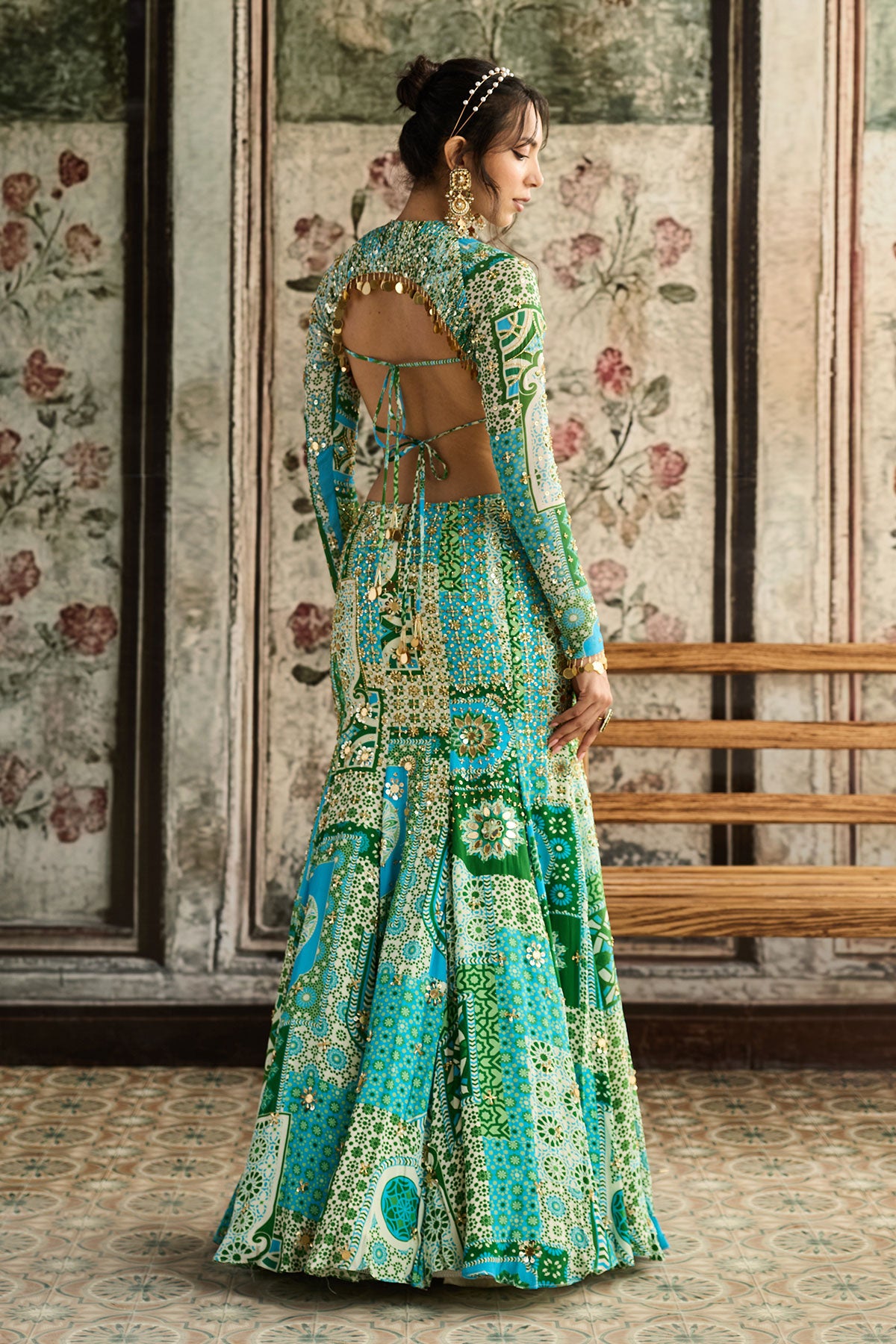 Aqua Print And Highlighted Ruched Blouse Mermaid Skirt Set