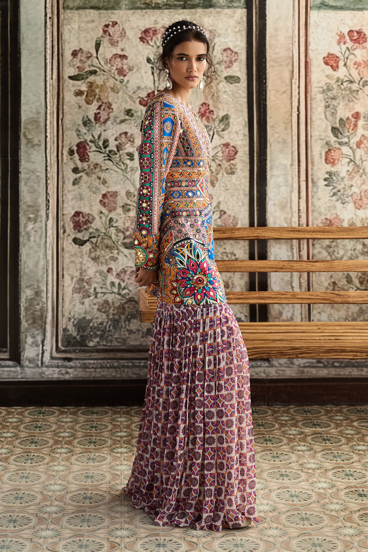 Multi-Color Print And Highlighted Jacket Set