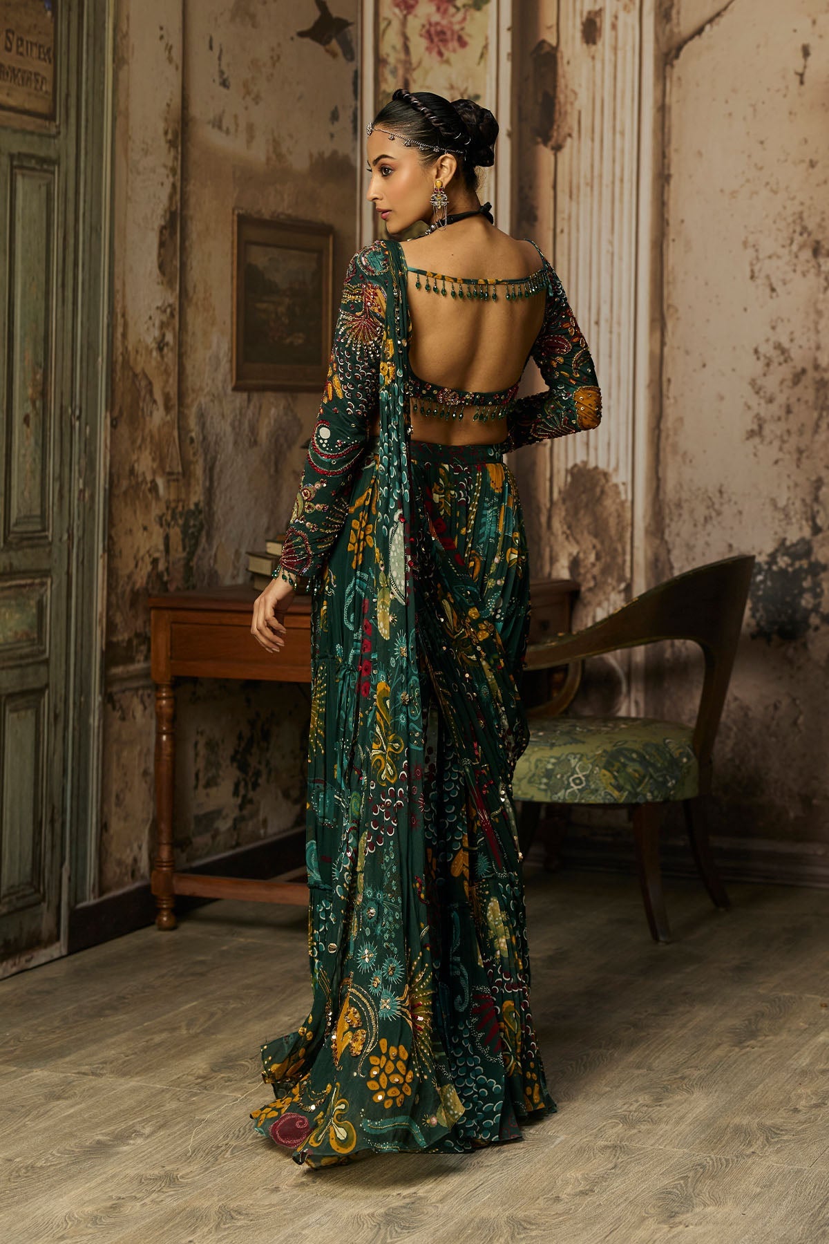 Dark Green Printed And Highlighted Tiered Skirt Saree Set