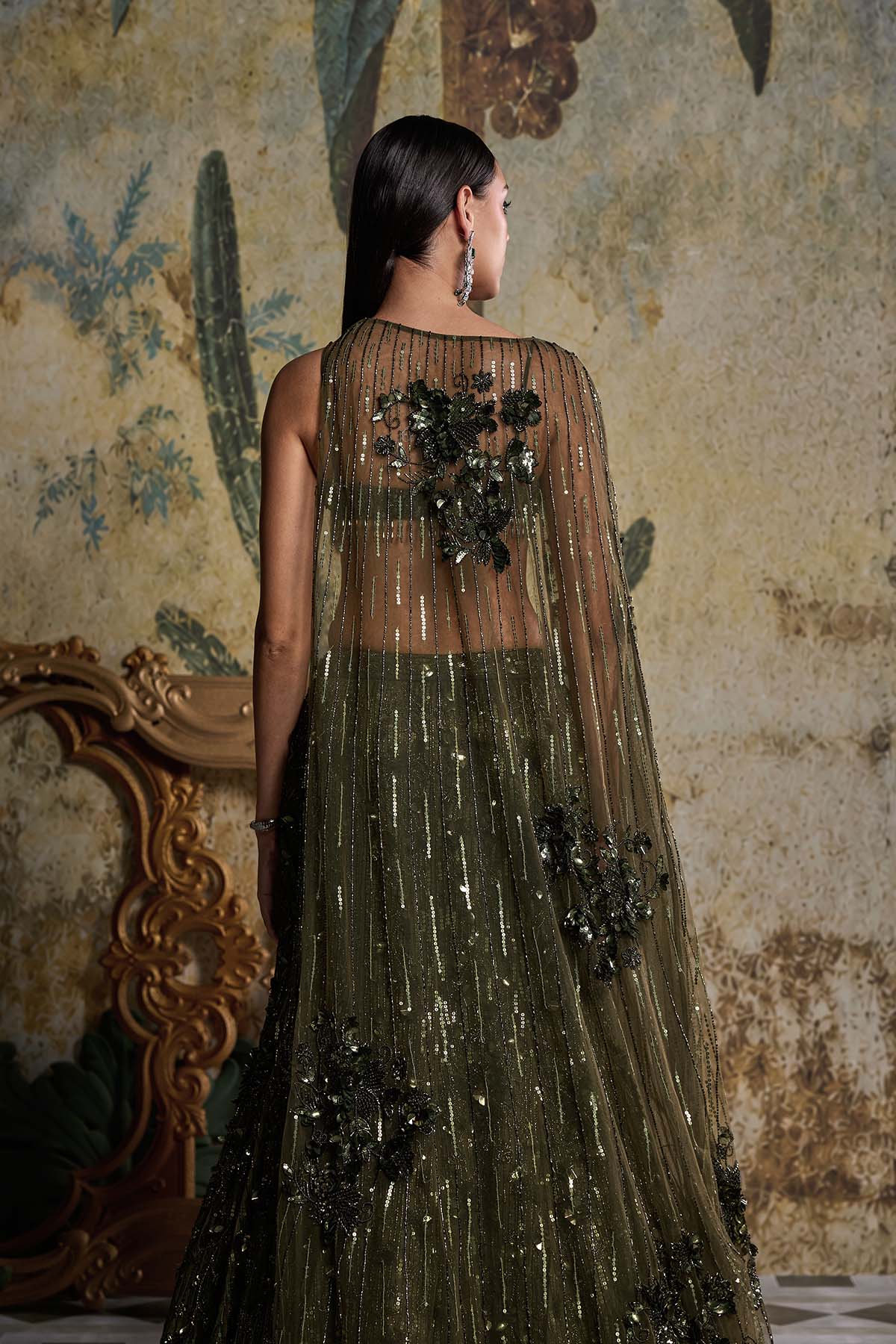 EARTHY GREEN EMBELLISHED CAPE MERMAID SET
