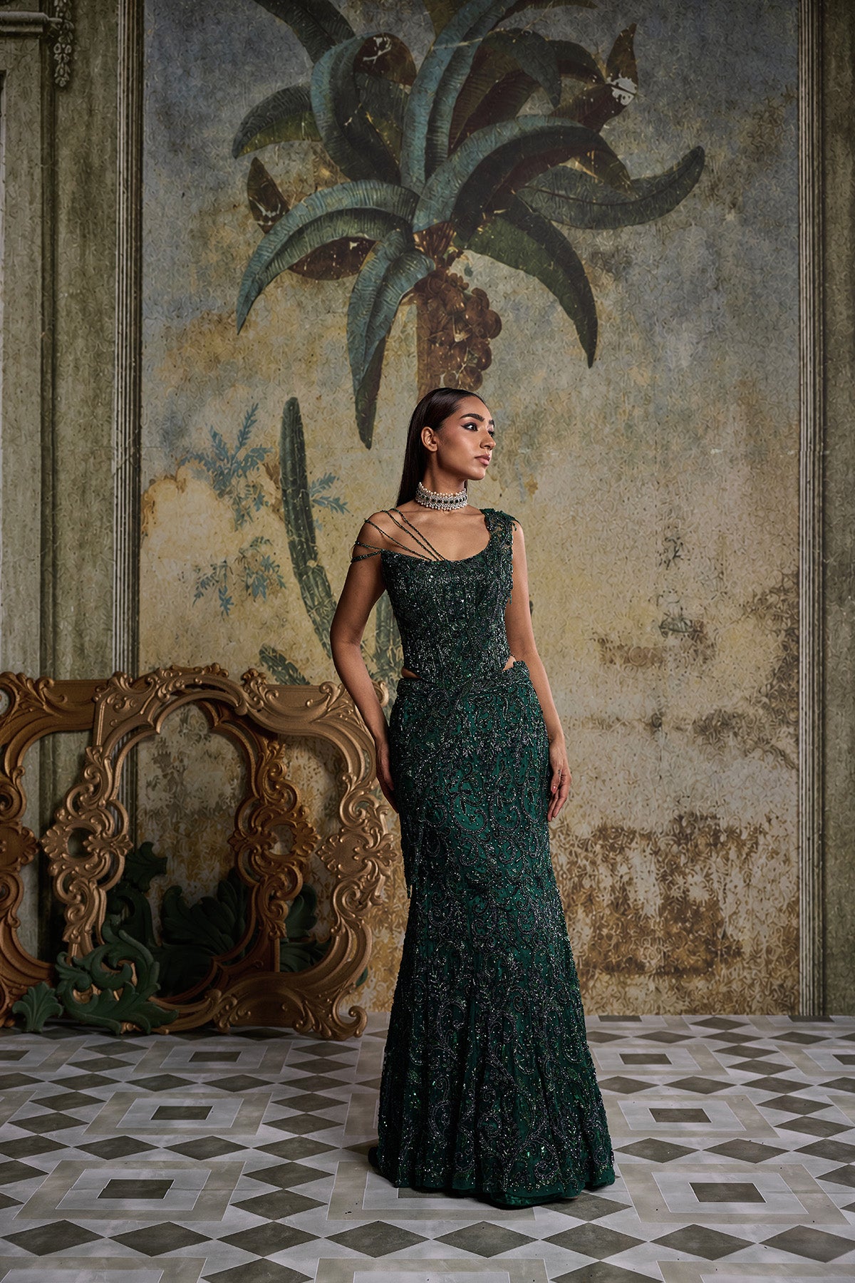BOTTLE GREEN EMBELLISHED CORSET SAREE SET