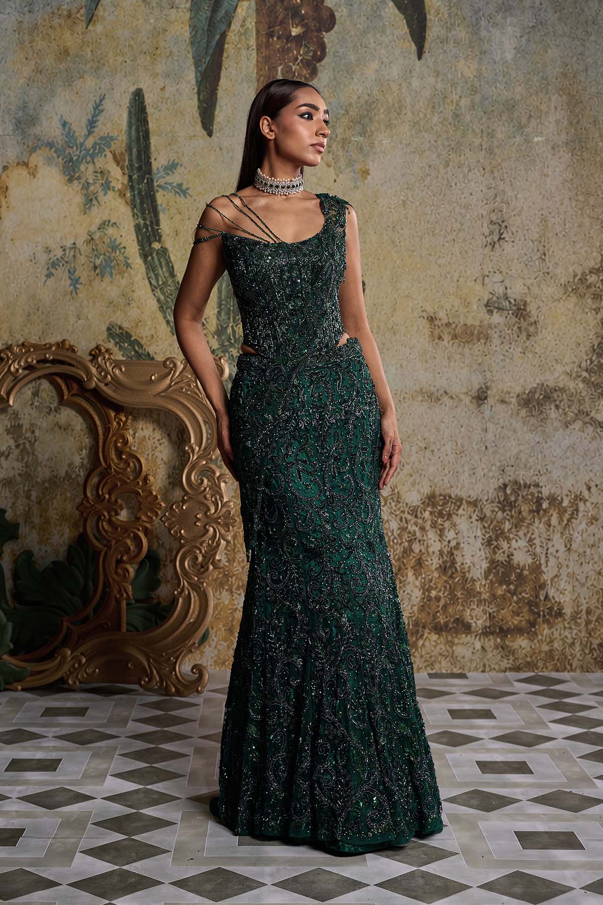 BOTTLE GREEN EMBELLISHED CORSET SAREE SET