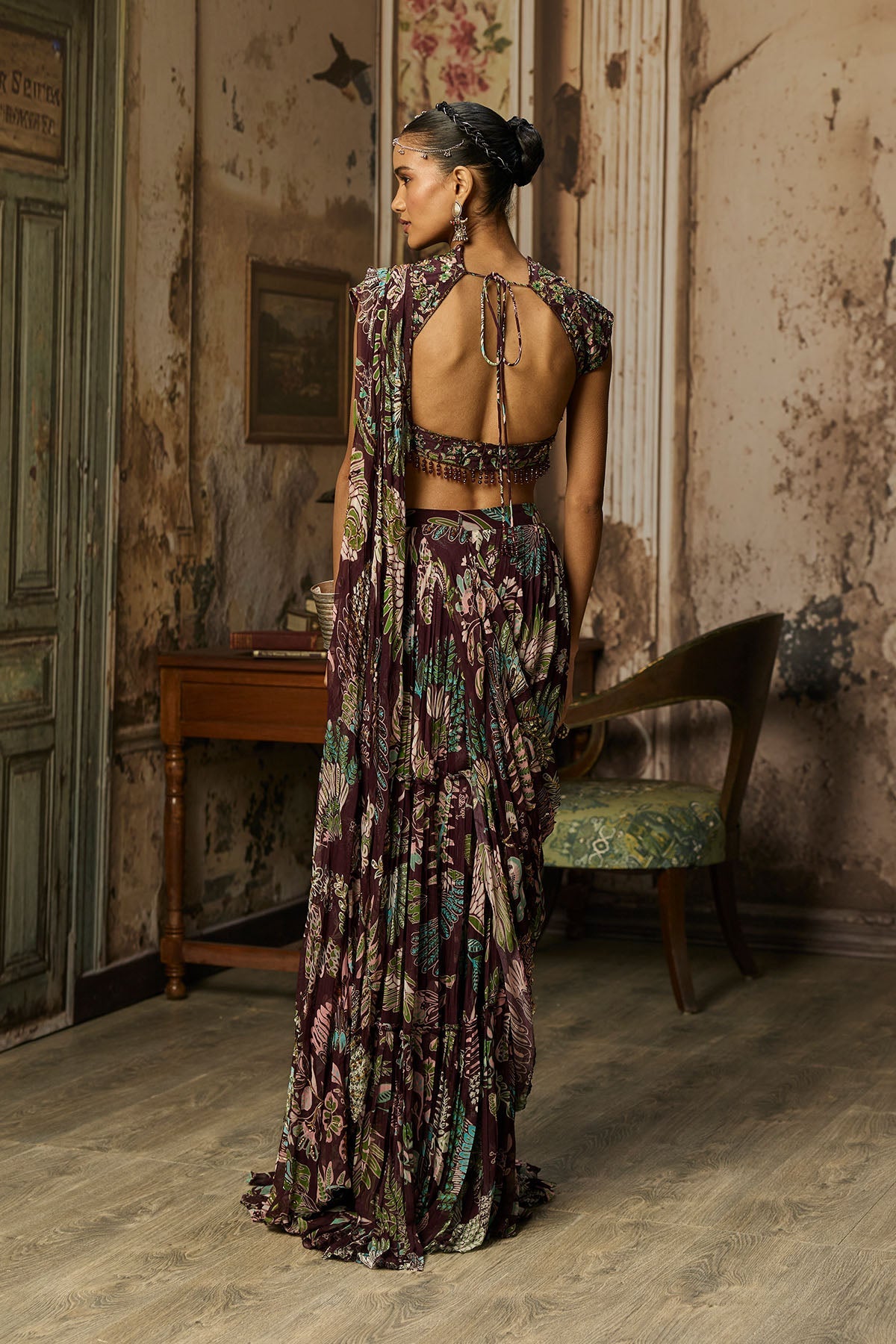 Plum Print And Highighted Tiered Skirt Saree Set