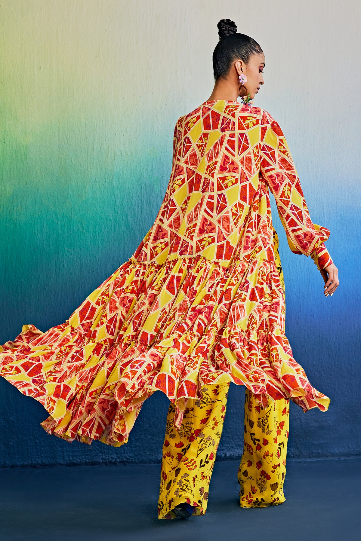 Sunrise Yellow Cape Set