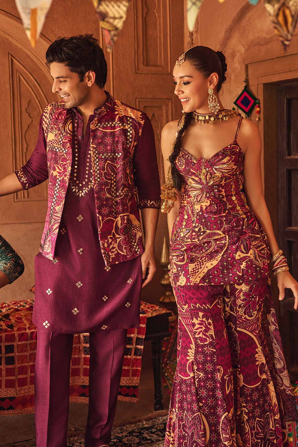 MAGENTA FLORAL STRUCTURED KURTI WITH BELL BOTTOM PANTS & CHOKER DUPATTA SET