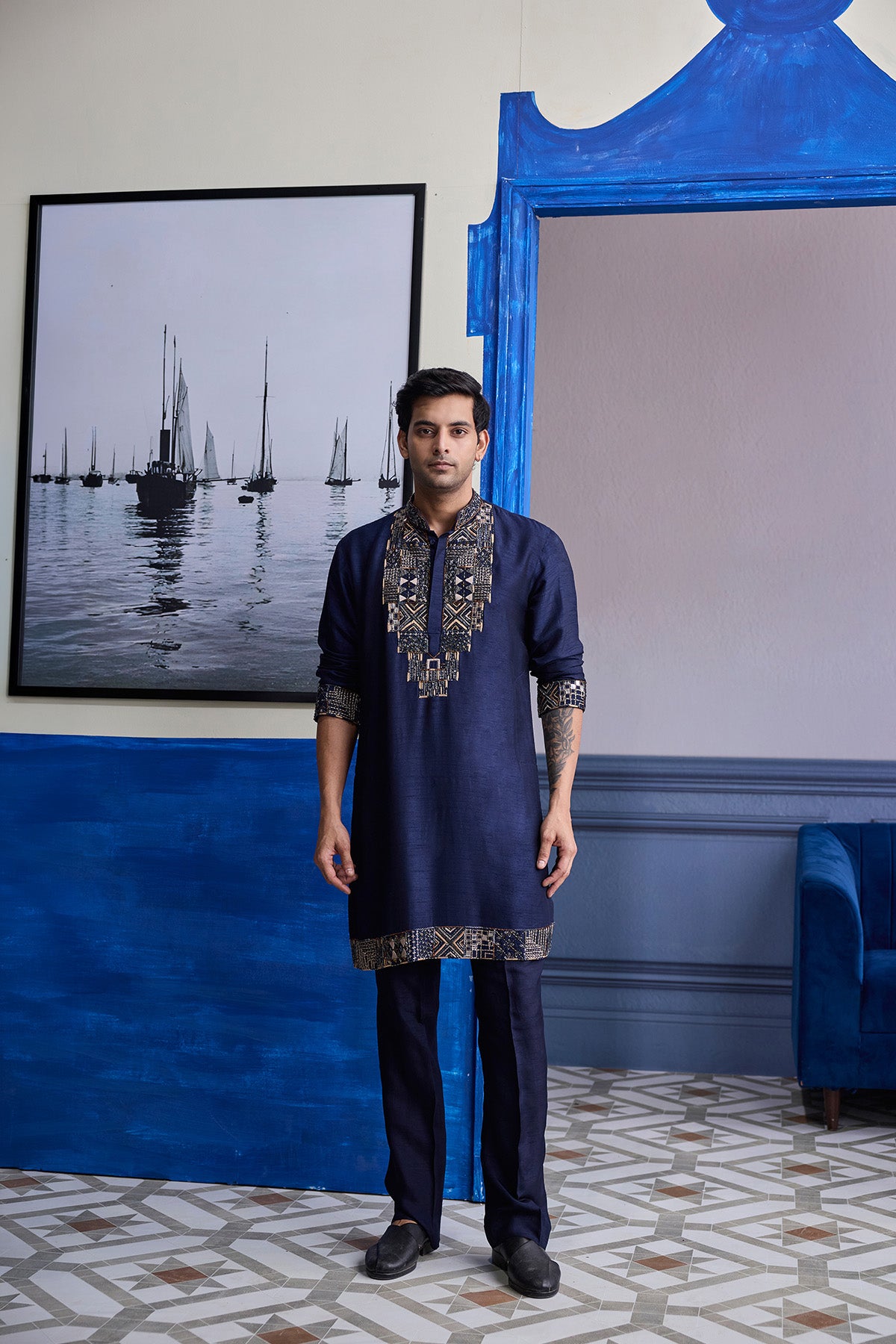 DARK BLUE GEOMETRIC EMBOIDERED KURTA WITH SOLID PANTS
