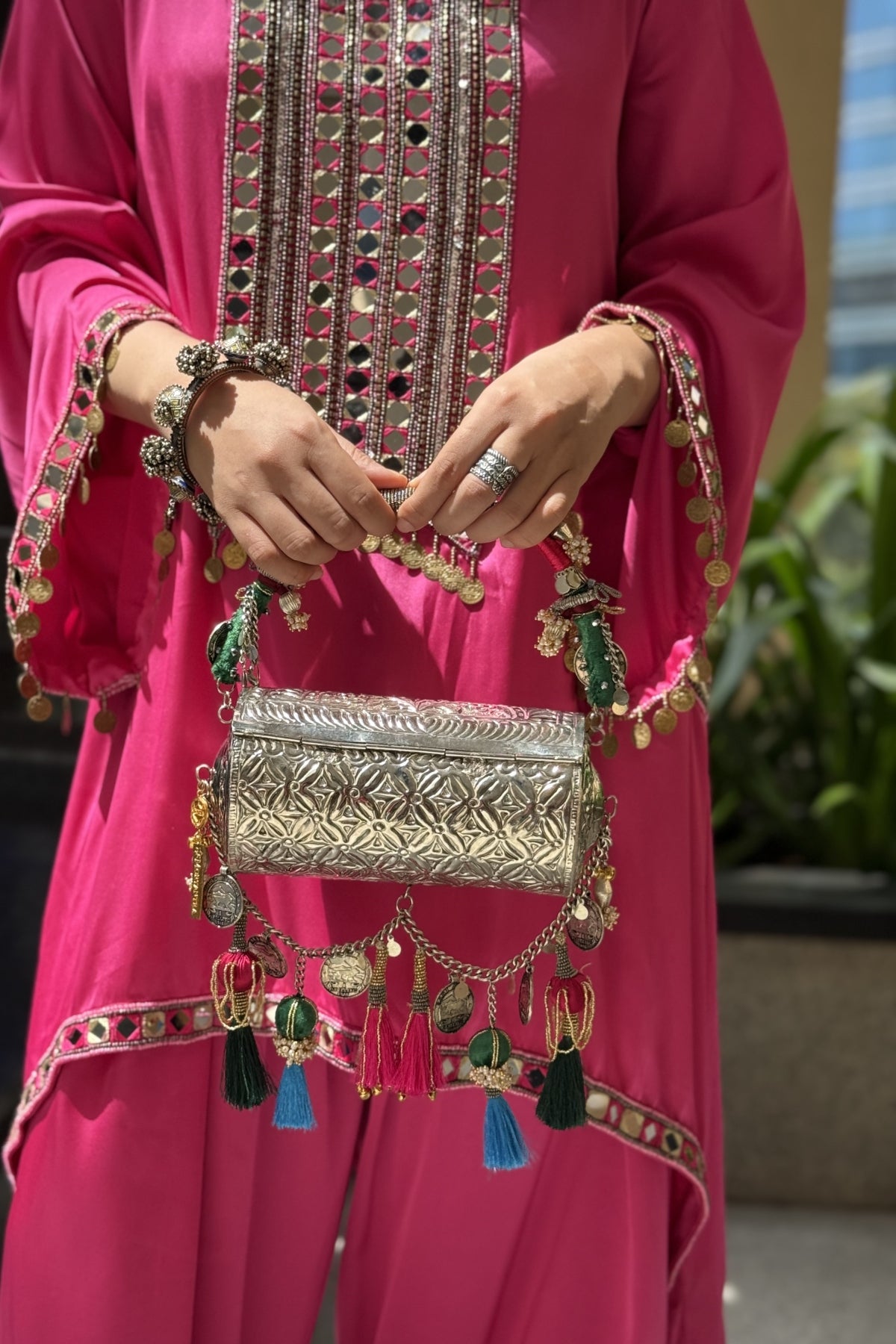 ISHA MULTANI IN FUSCHIA PINK EMBROIDERED KURTI SET