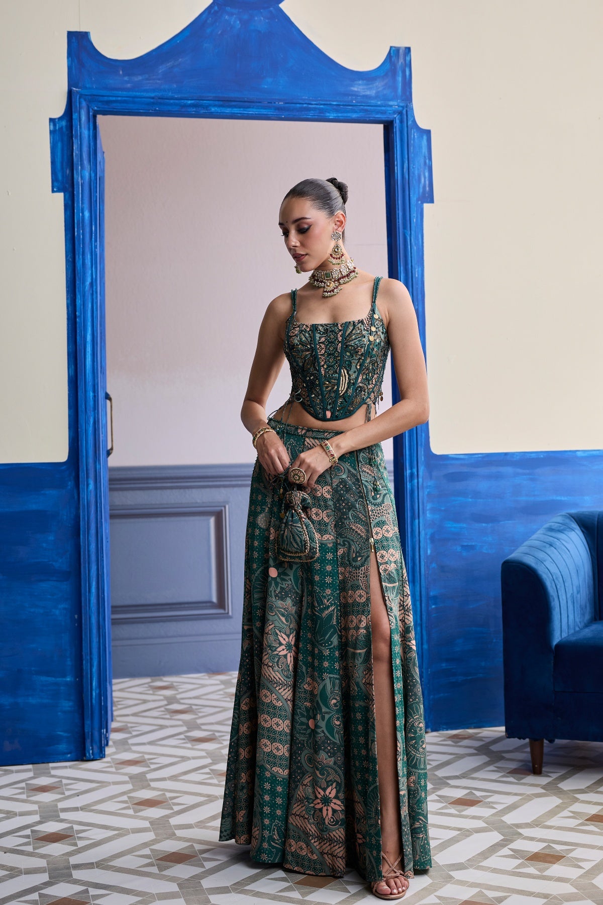 TEAL FLORAL CORSET WITH TIE-UP DETAIL & PANELLED SLIT SKIRT SET