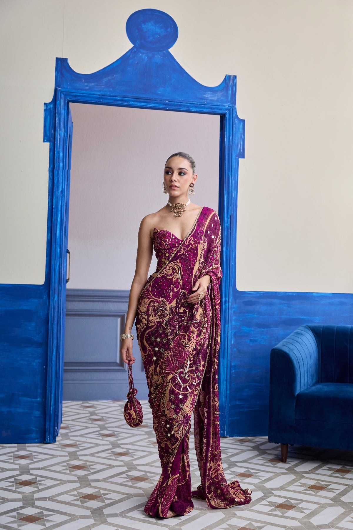 MAGENTA FLORAL CORSET WITH DRAPE CLASSIC SKIRT SAREE SET