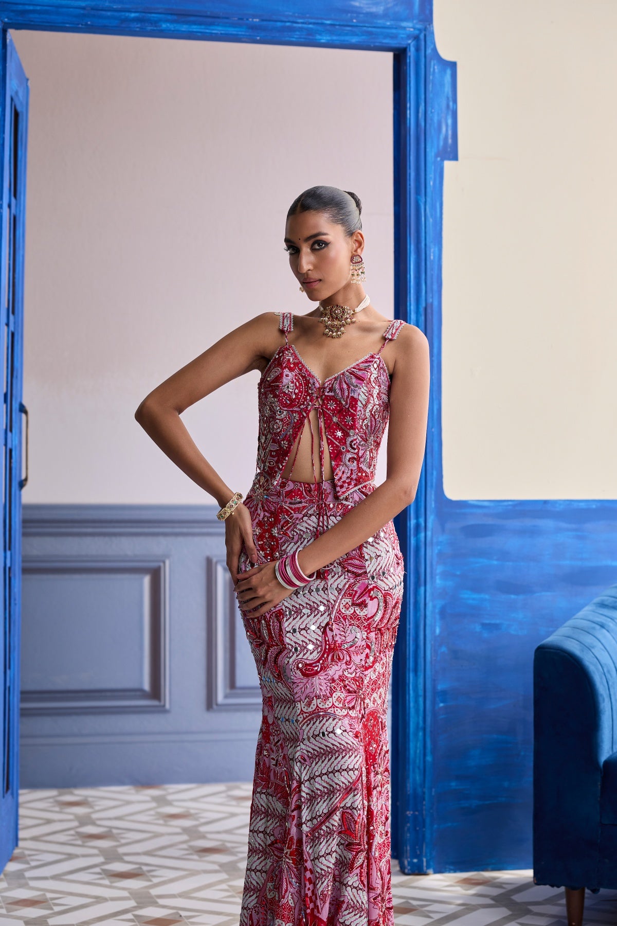 RED FLORAL CORSET WITH HIGHLIGHTED MERMAID SKIRT SET