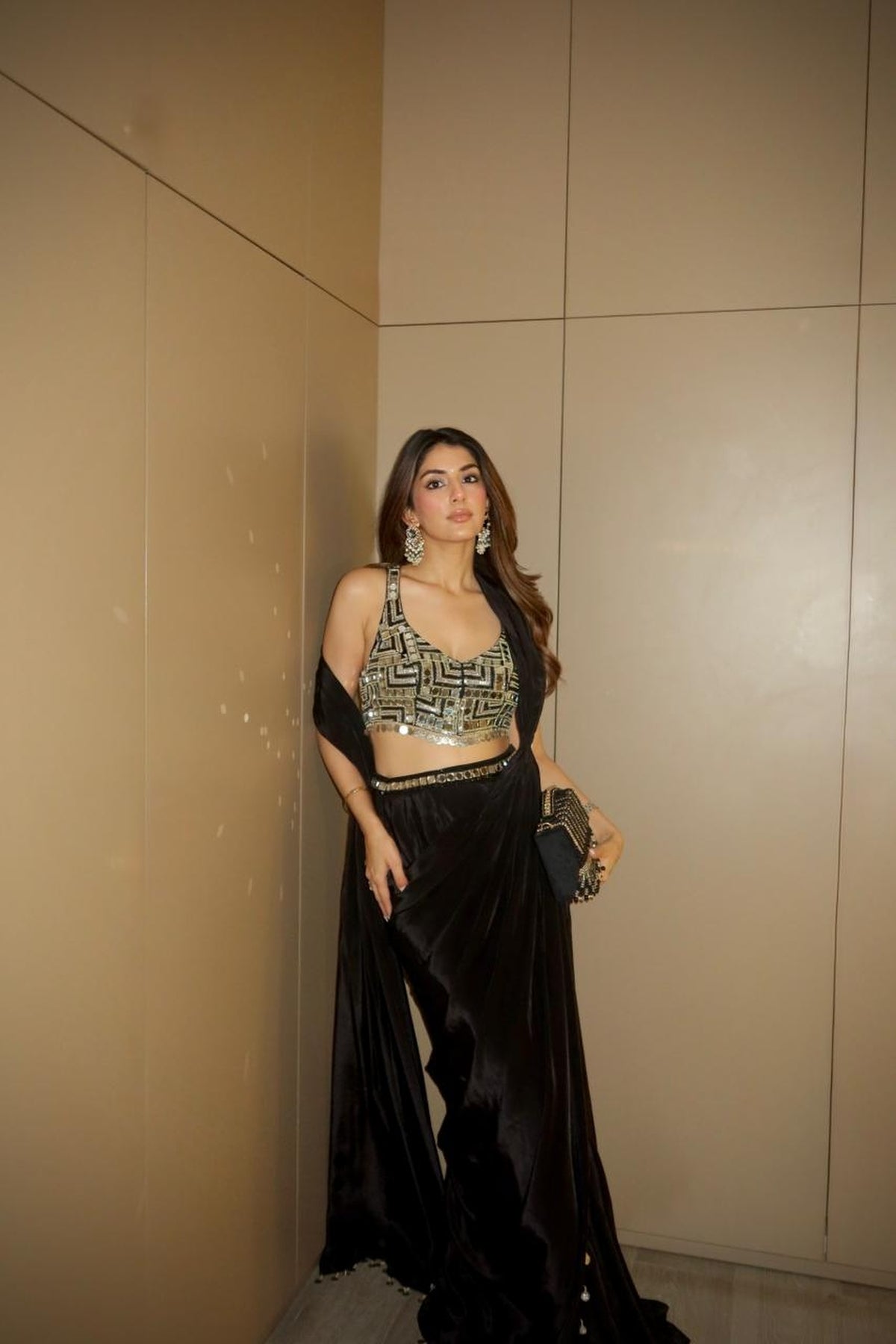 MEHER TALUJA IN BLACK SOLID SAREE SET