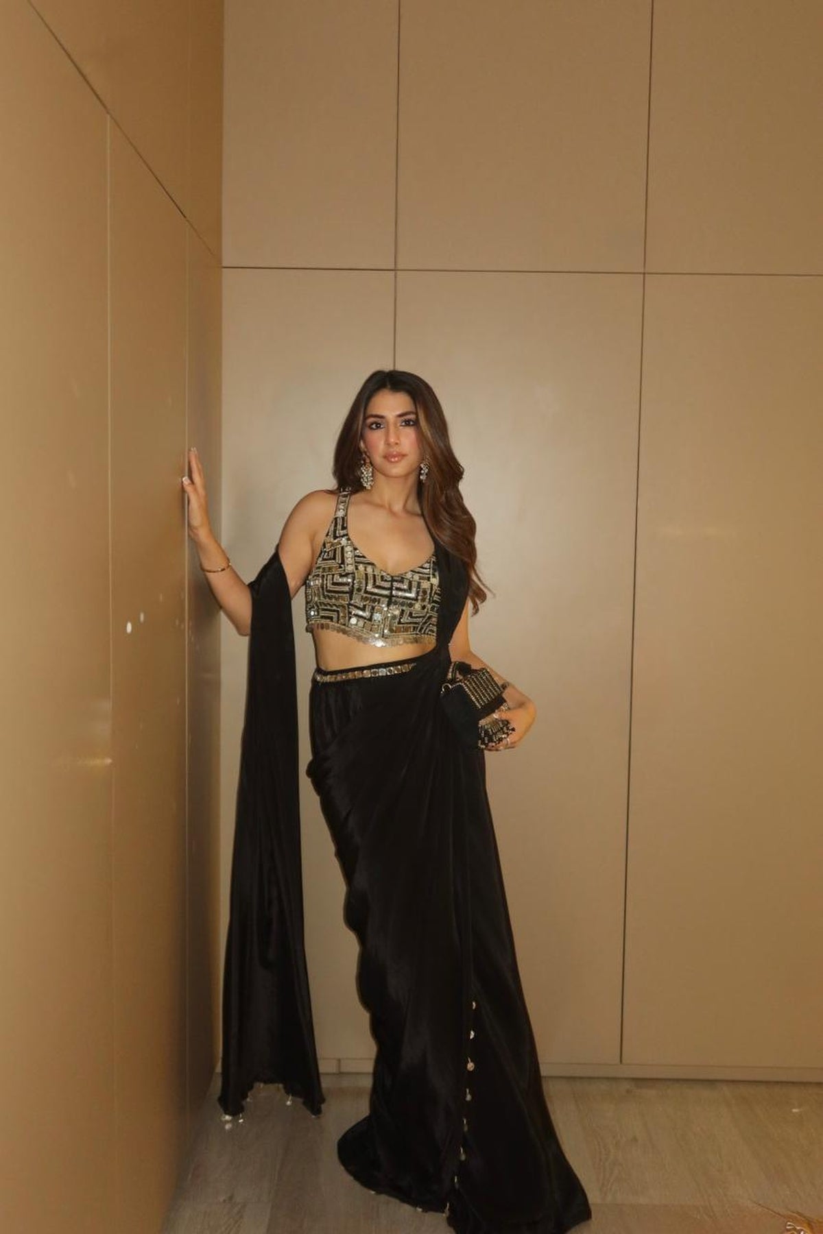 MEHER TALUJA IN BLACK SOLID SAREE SET