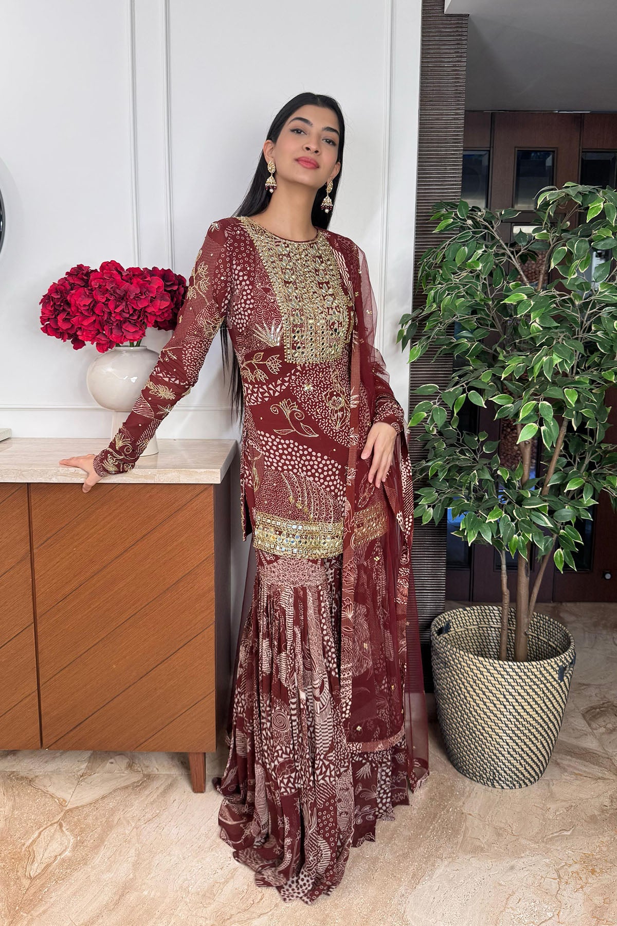Hanna Khan in Maroon Print and Highlighted Kurti Set