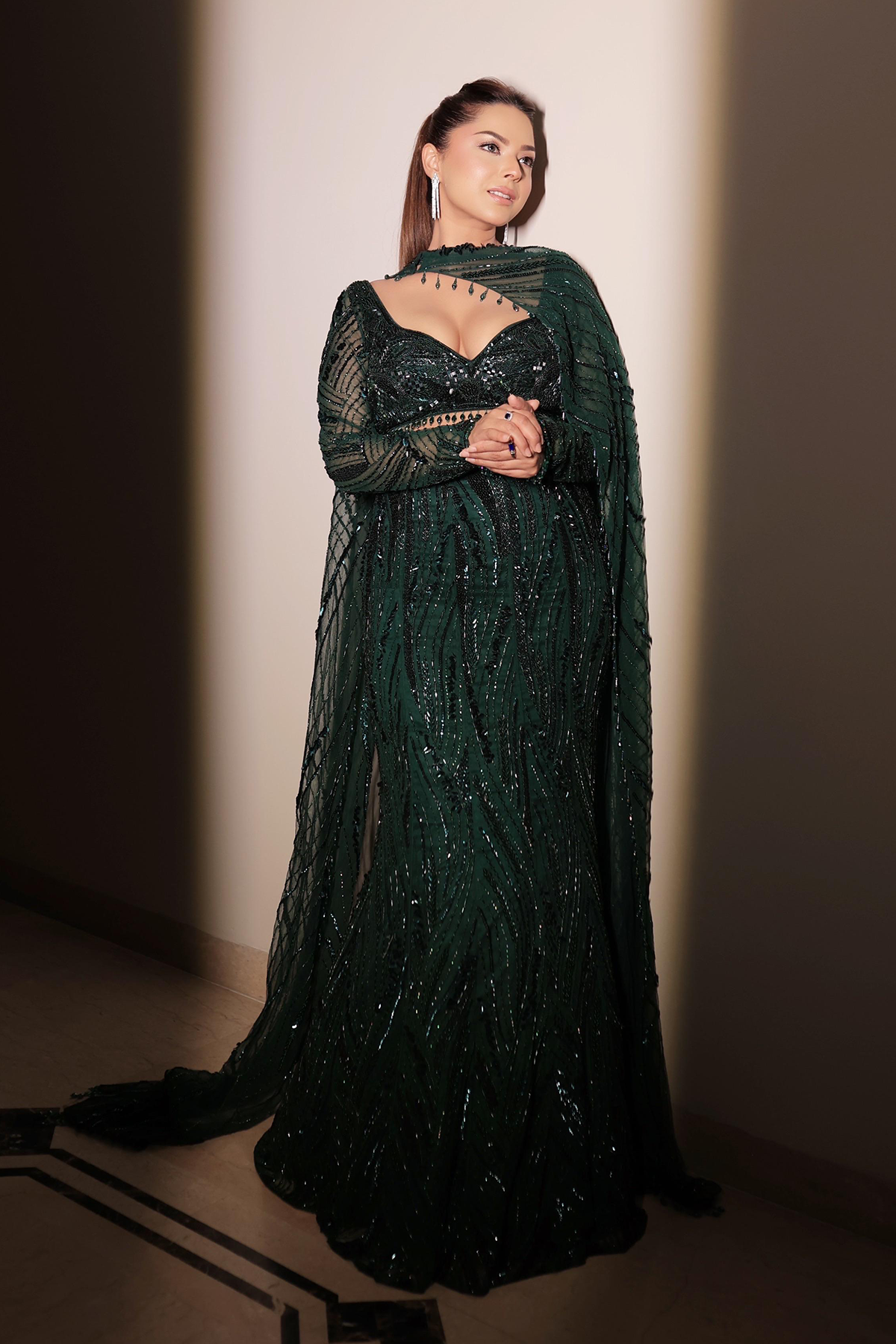 Chandni in Emerald Green Embellished Mermaid Skirt Saree Set.