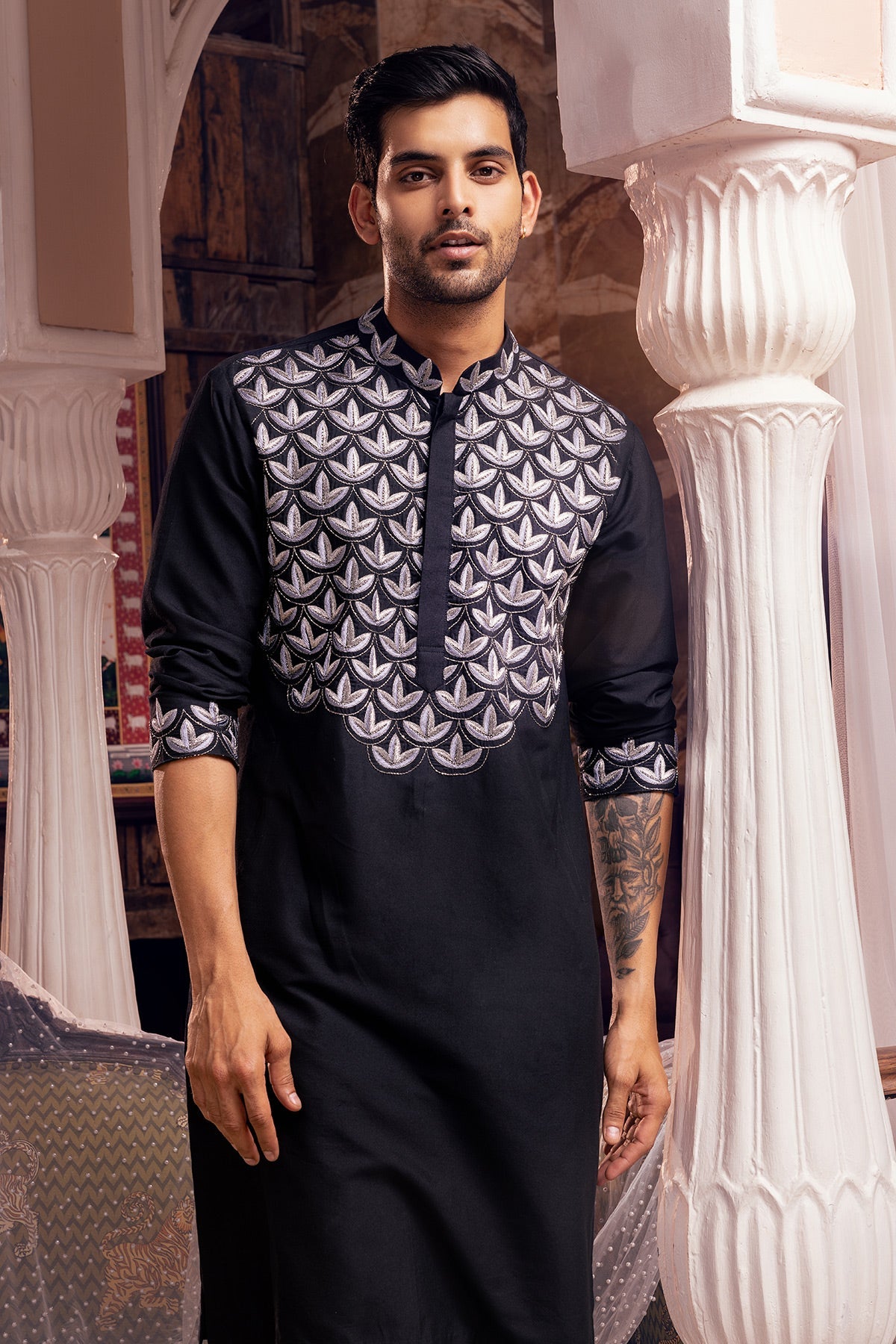Ayushman Khurana in Black Embroidered Kurta & Pants