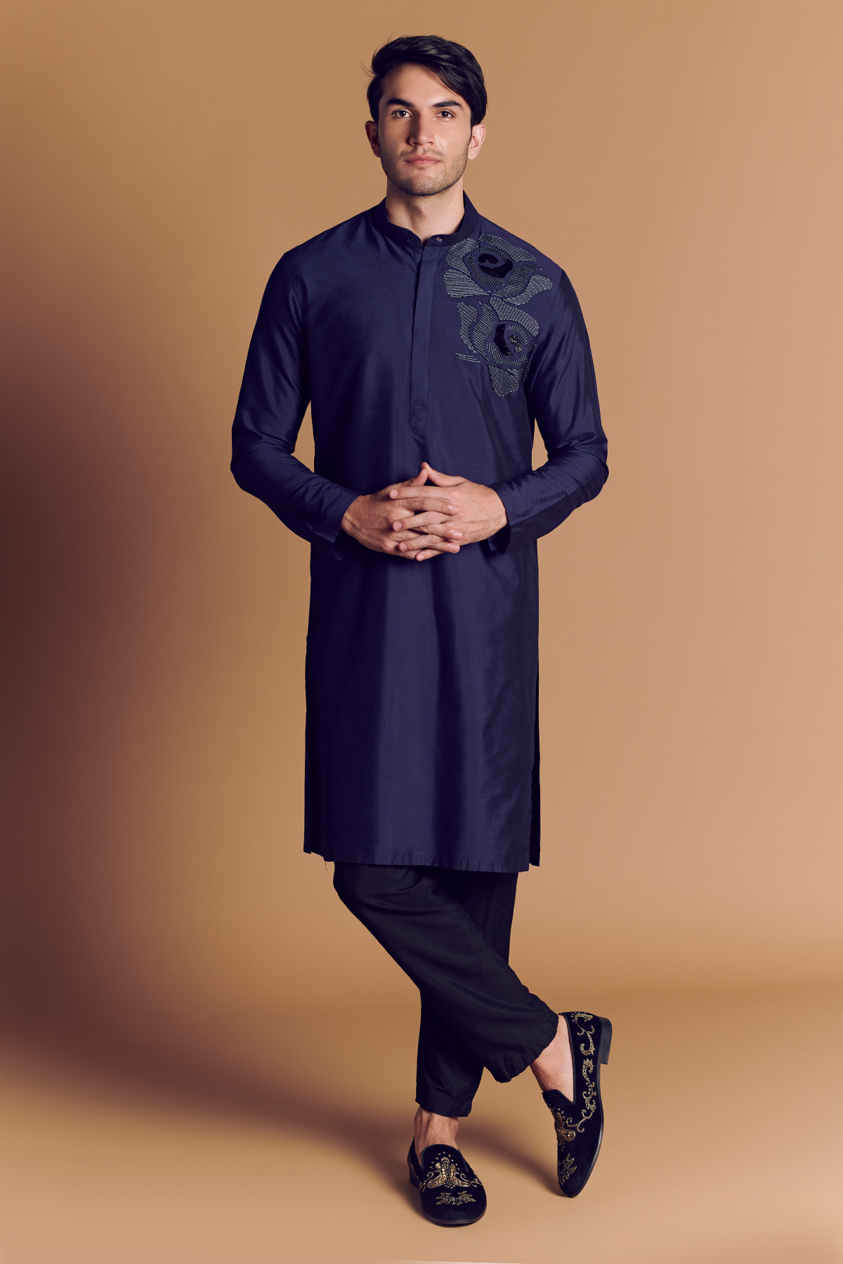 Navy Blue Kurta With Rose Embroidery