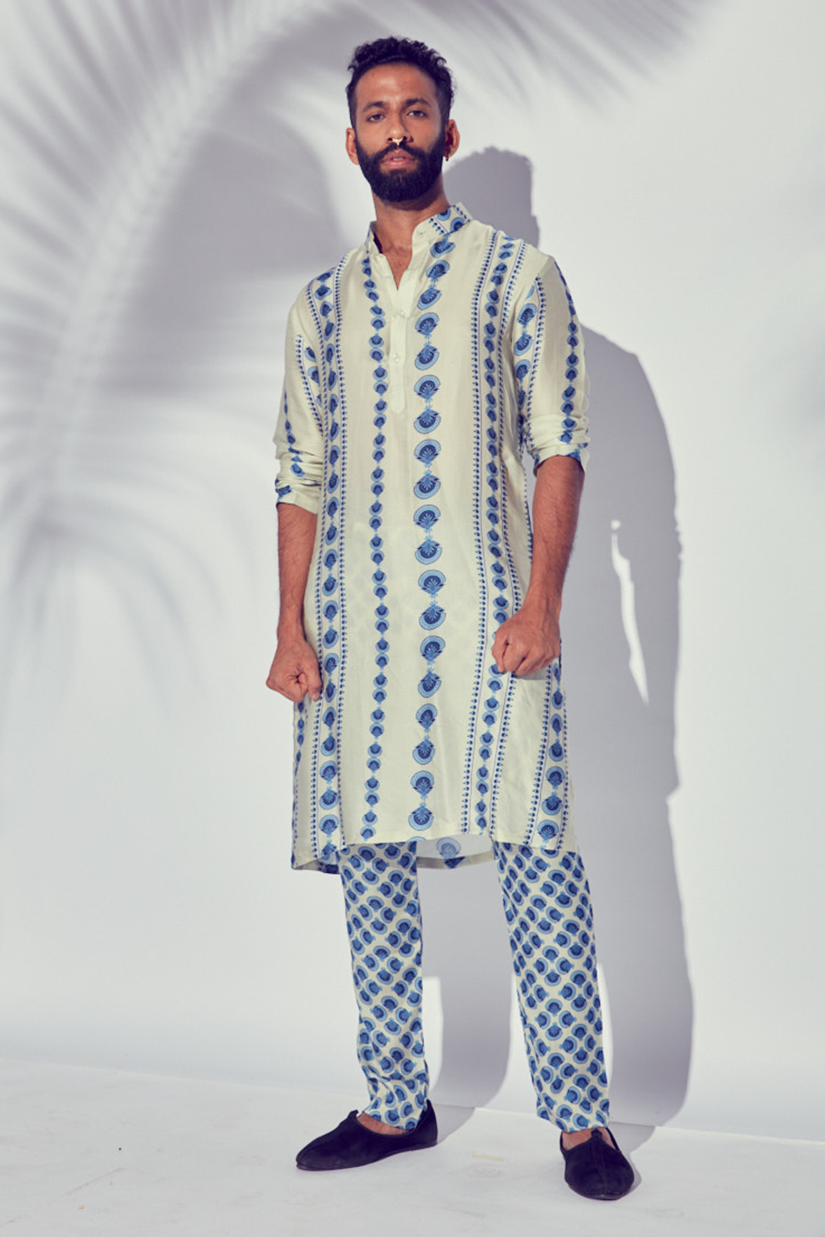 Blue Border Printed Kurta & Printed Pants