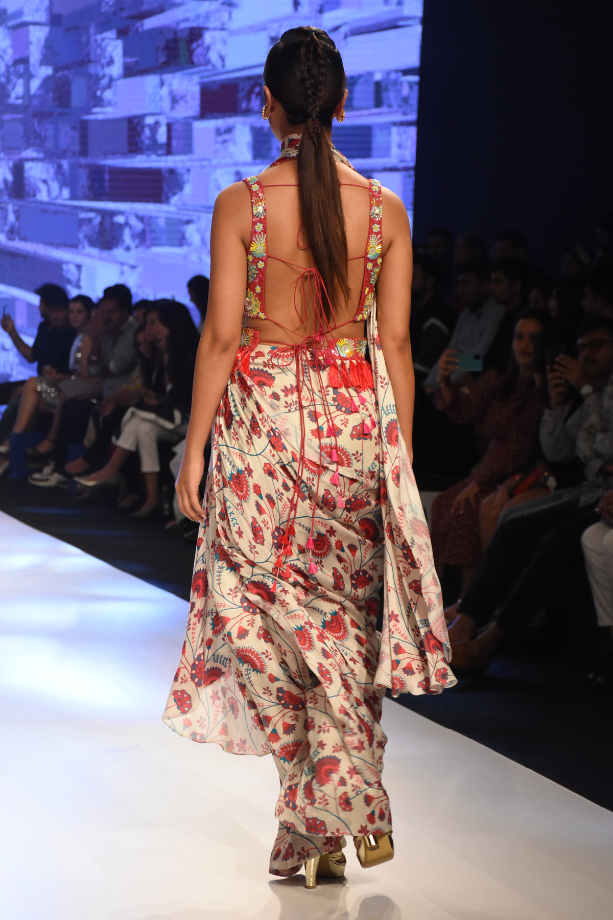 Pink 3D Embroidered Blouse & Jaal Printed Pant Saree