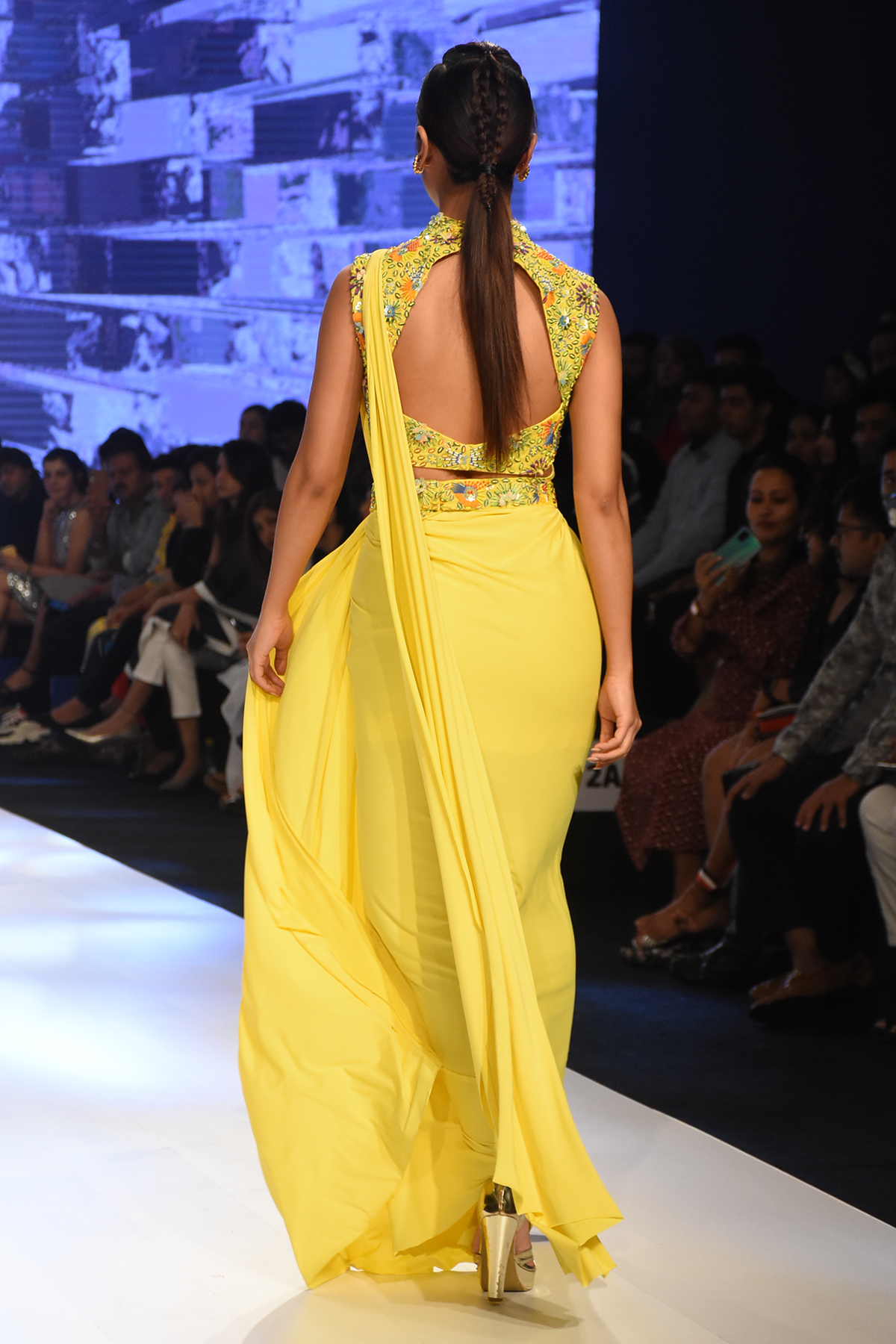 YELLOW 3D MULTICOLOUR EMBROIDERED PRESTICHED LYCRA SKIRT SAREE WITH EMBROIDERED BAG BELT