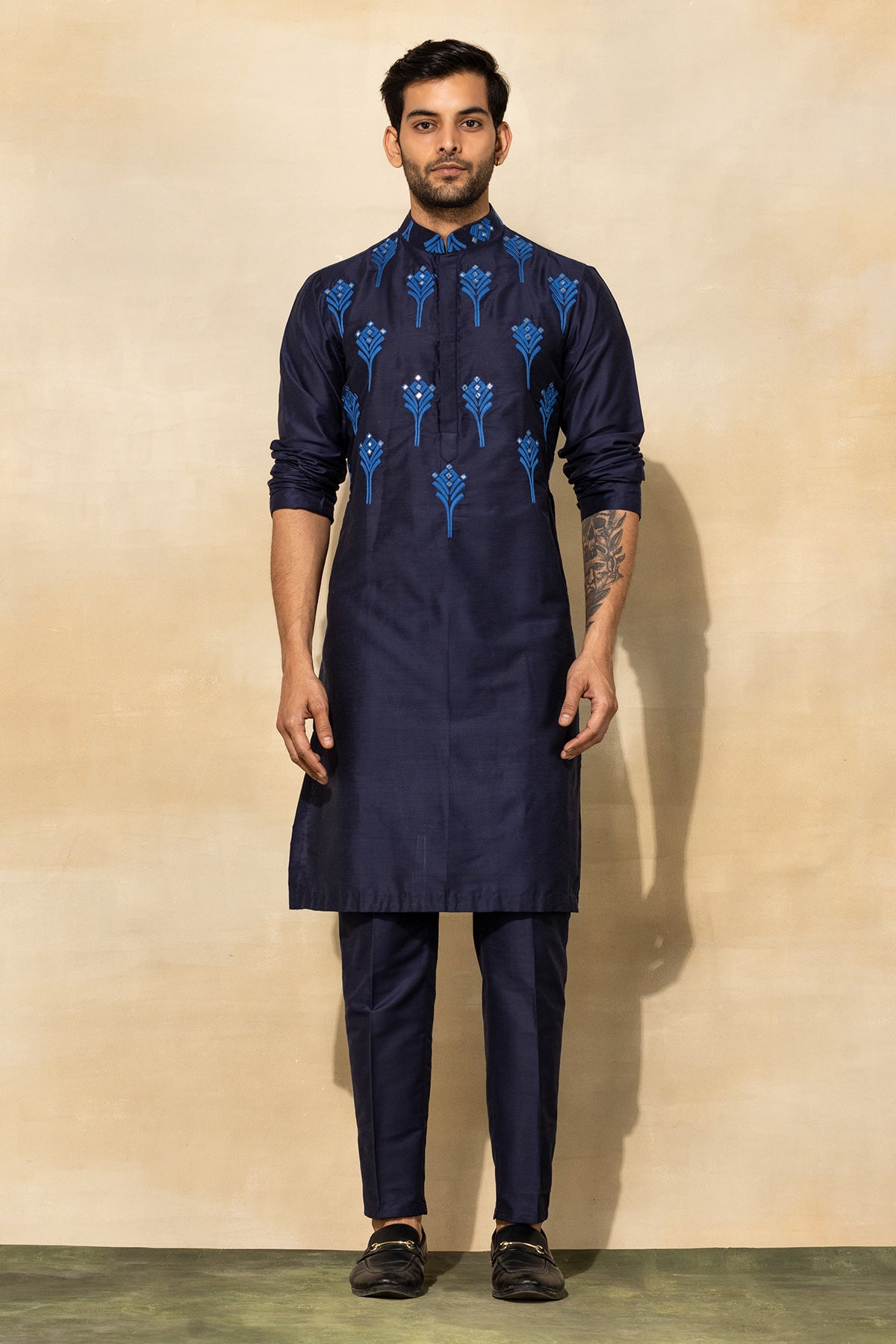 DARK BLUE FEATHER EMBROIDERED KURTA