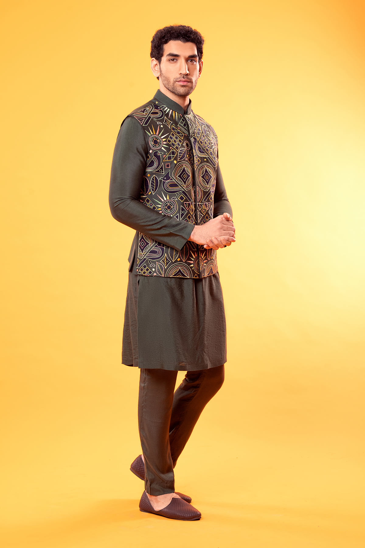 Olive Green Multi Colour Embroidered Kurta & Bandi