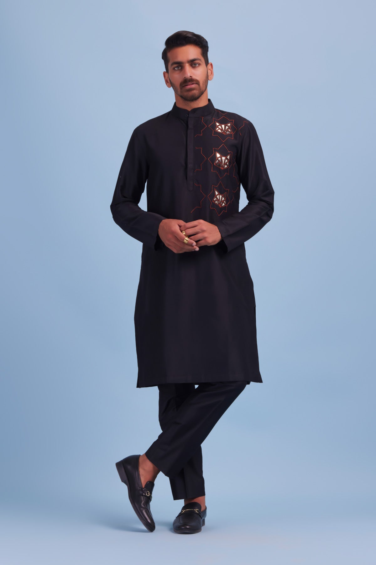 Black Fauna Acrylic and Thread Embroidered Kurta With Black Pants