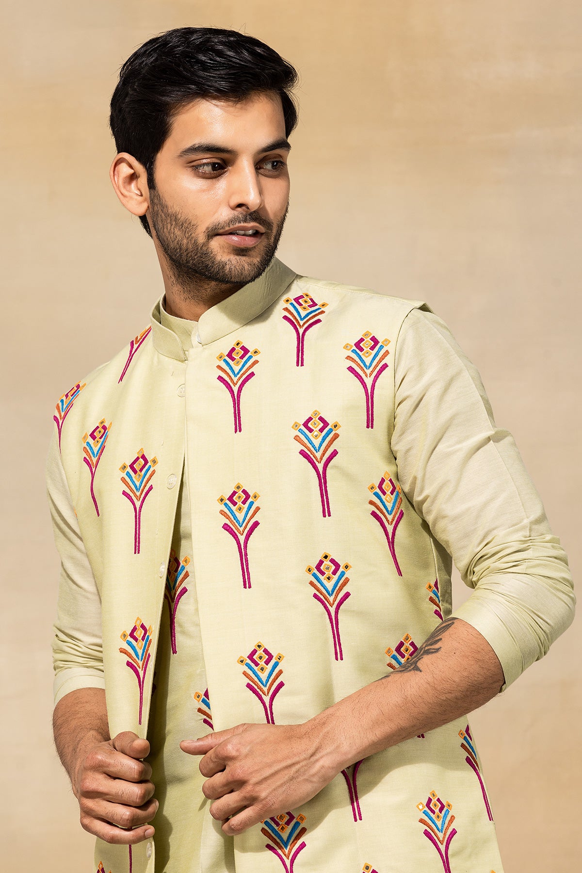 MINT GREEN FEATHER KURTA & BUNDY