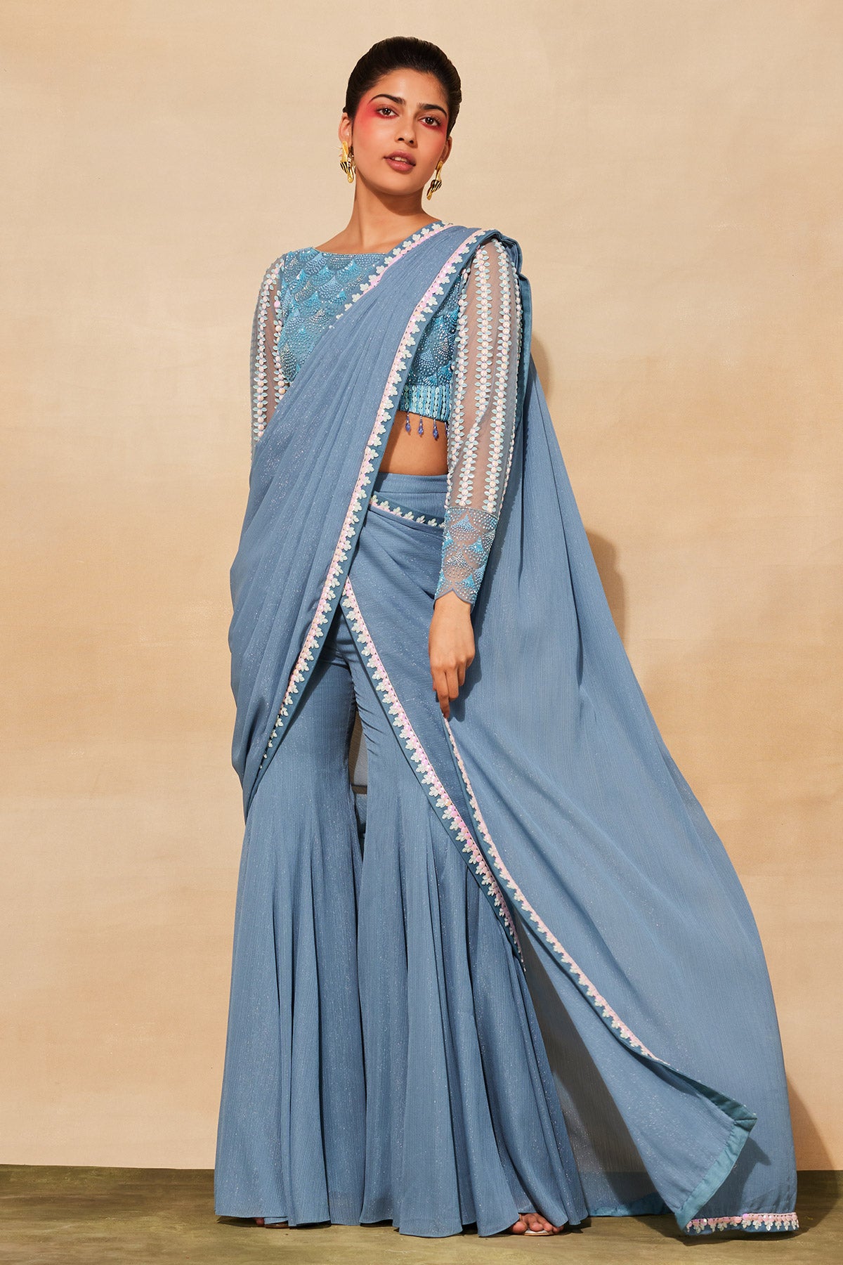 POWDER BLUE SCALLOP EMBROIDERED SAREE SET