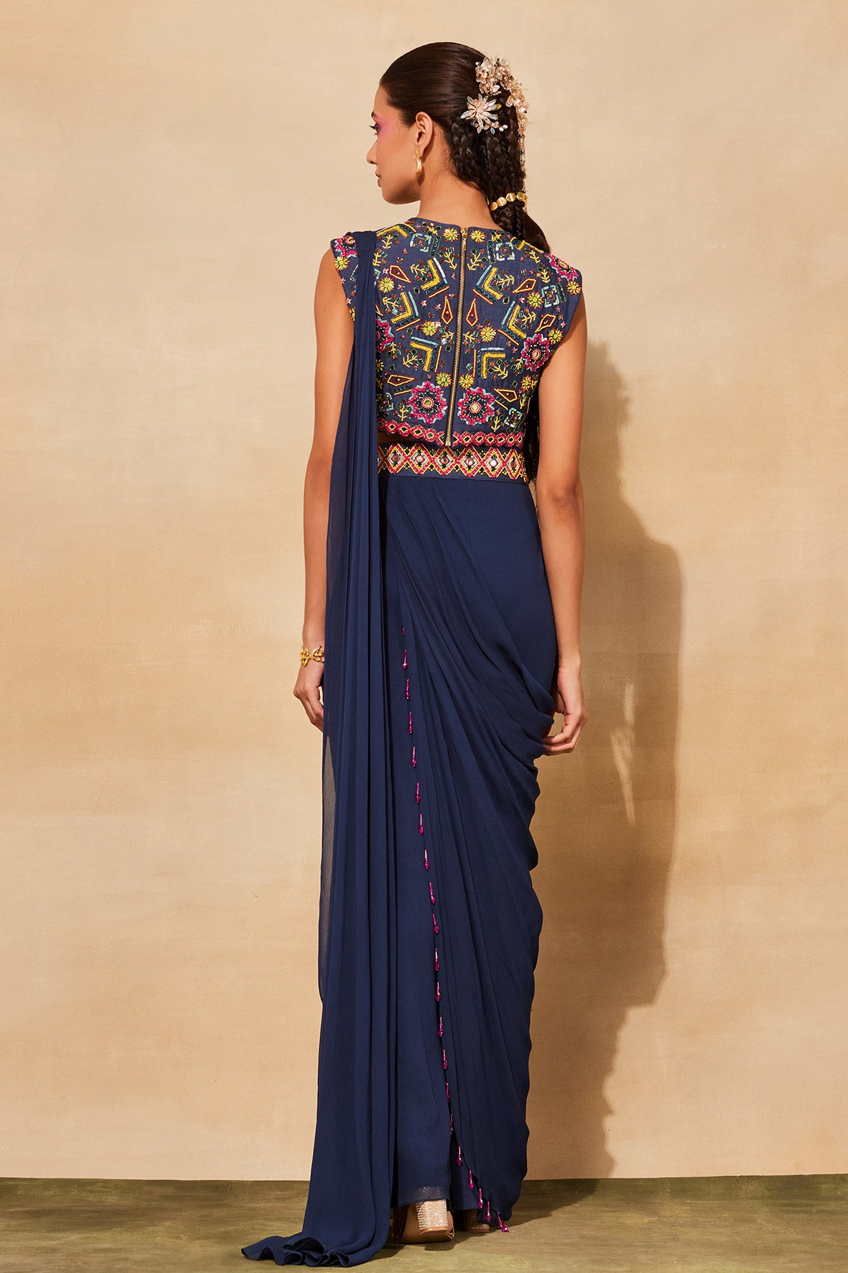 DARK BLUE EMBROIDERED SAREE SET