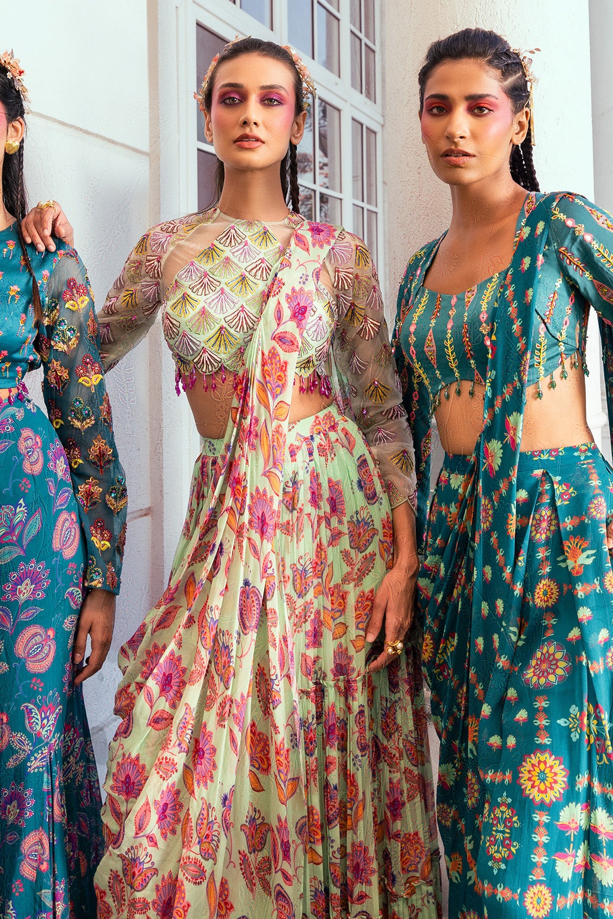 MINT GREEN SCALLOP EMBROIDERED & PRINTED SAREE SET