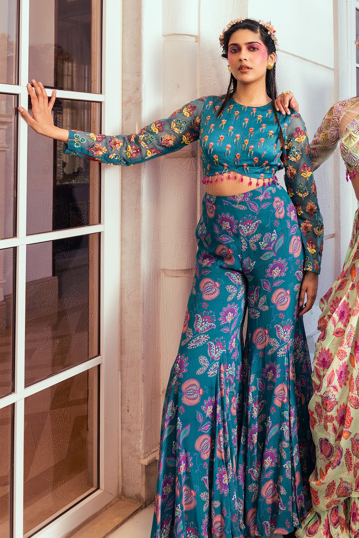 TEAL BLUE PRINT & EMBROIDERED CROP TOP SET