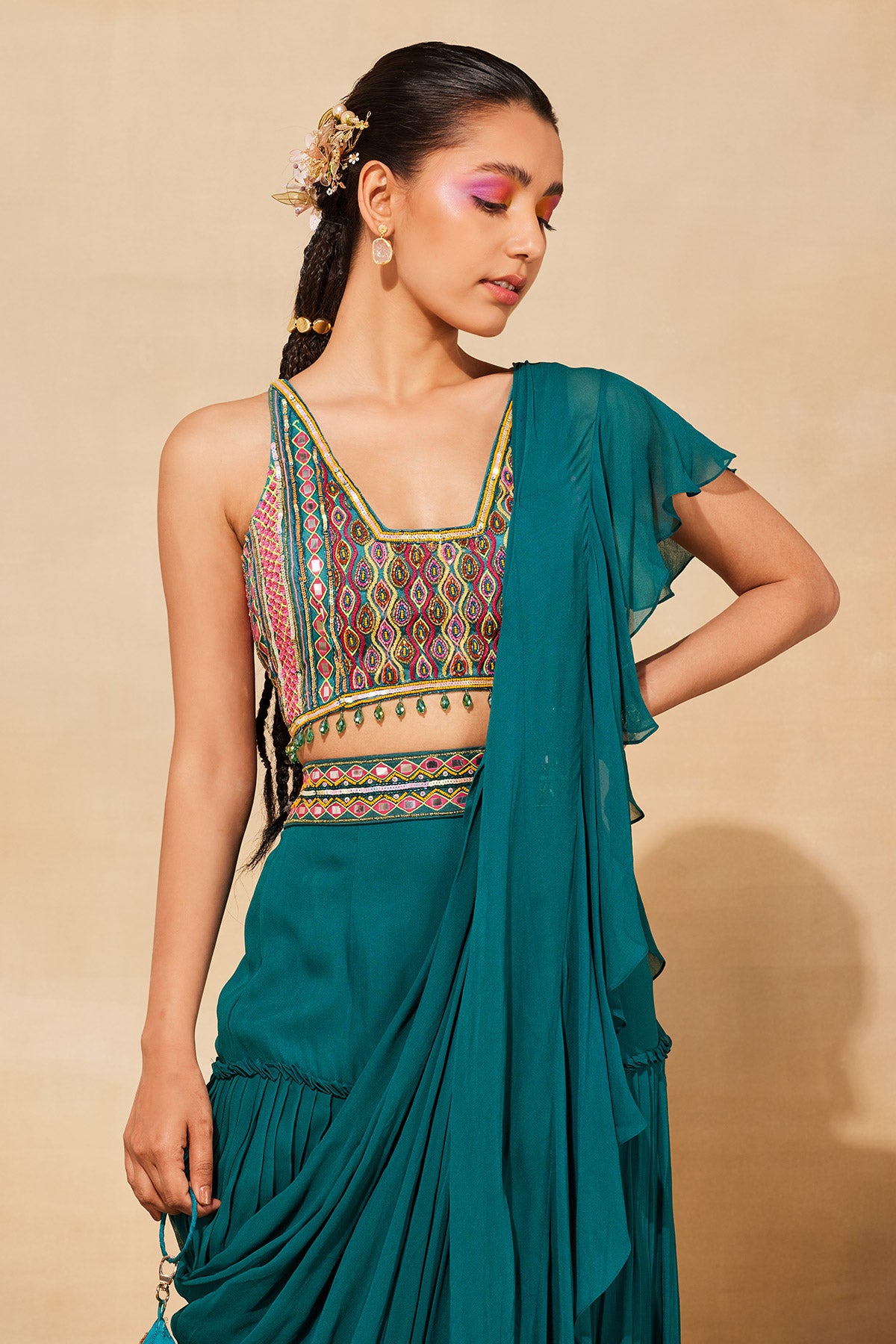 TEAL BLUE FEATHER MIX EMBROIDERED SAREE SET