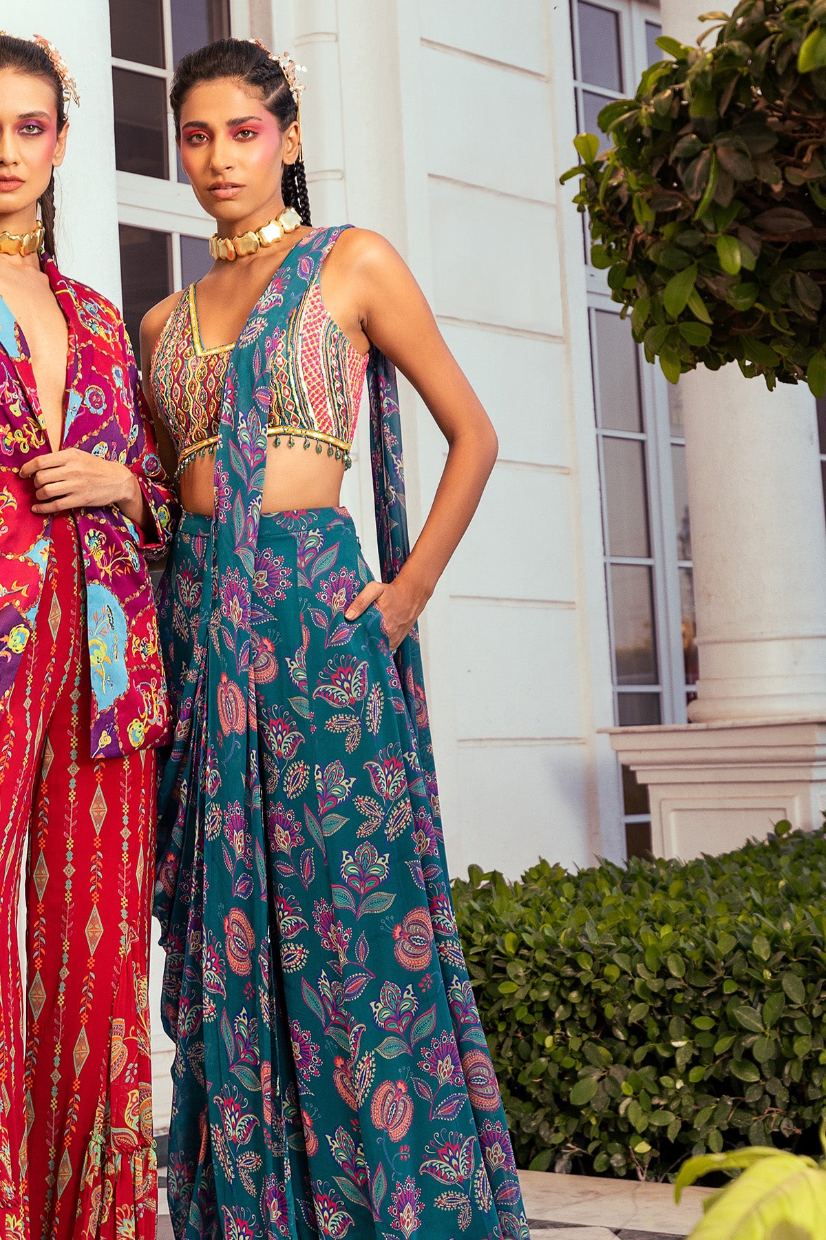 TEAL BLUE FEATHER MIX EMBROIDERED & PRINTED SAREE SET