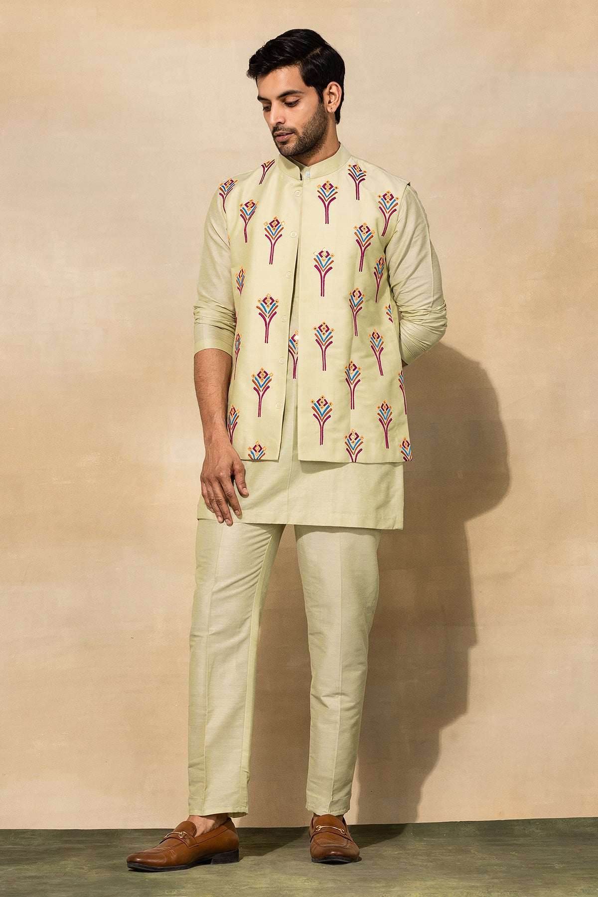 MINT GREEN FEATHER KURTA & BUNDY