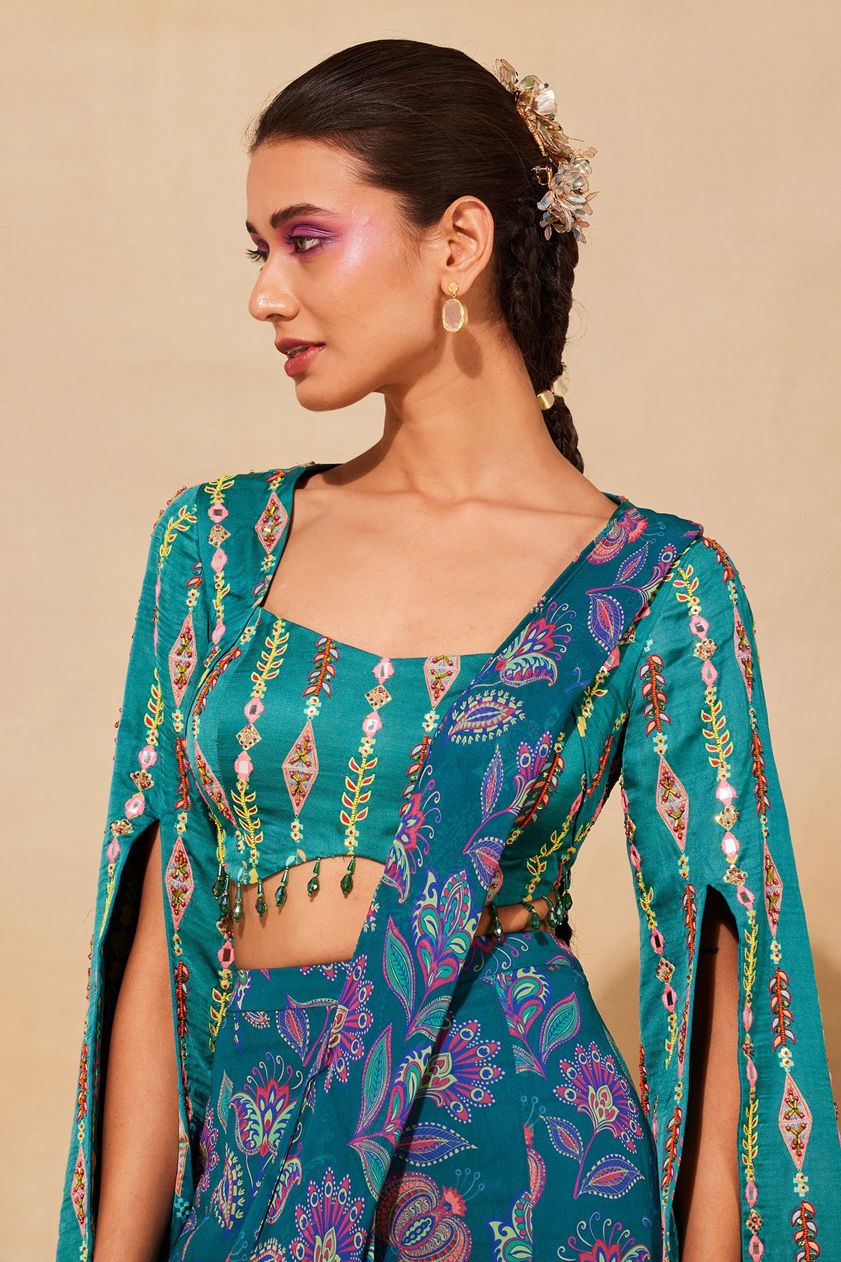 TEAL BLUE PRINT & EMBROIDERED SAREE SET