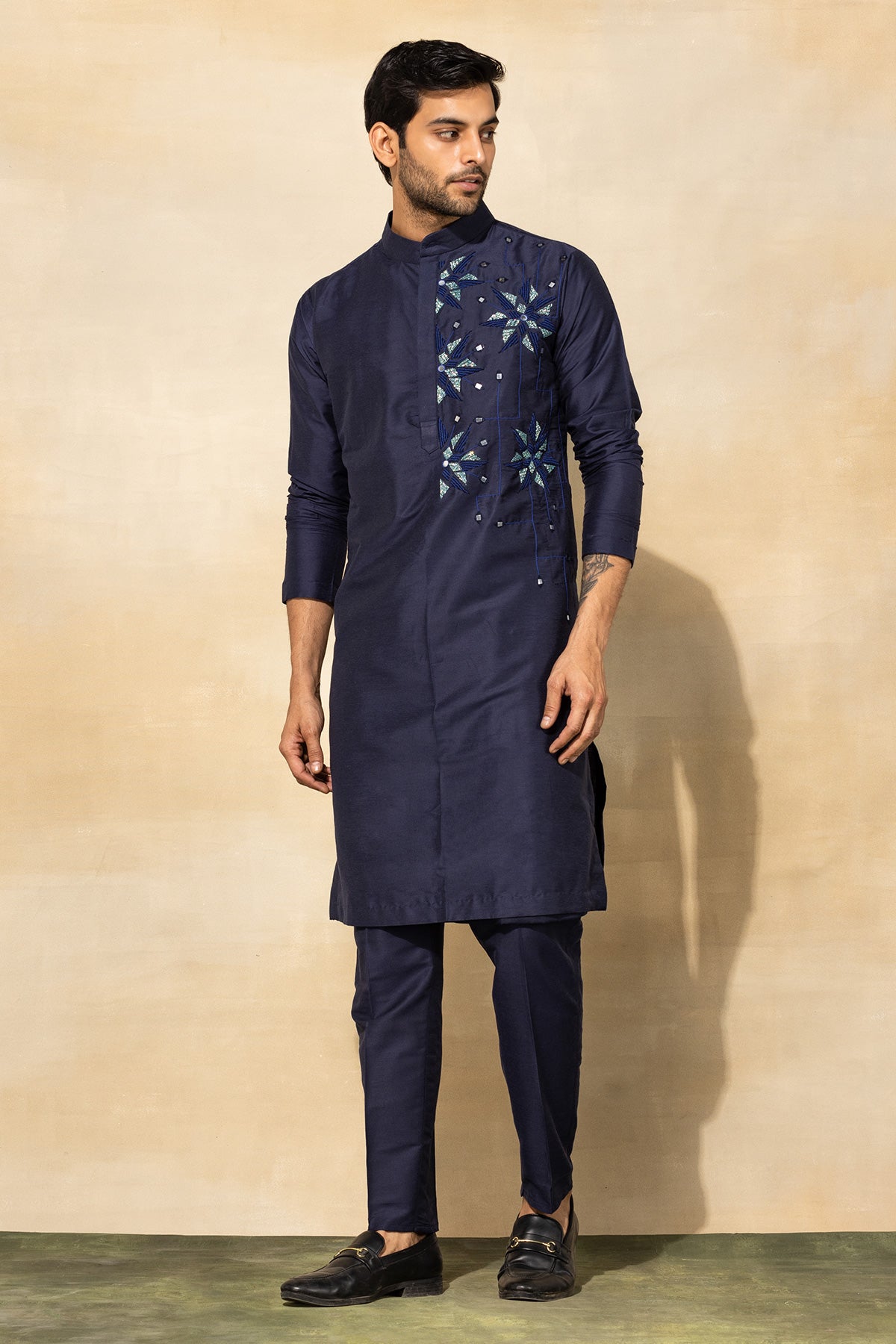 DARK BLUE FLORAL EMBROIDERED KURTA