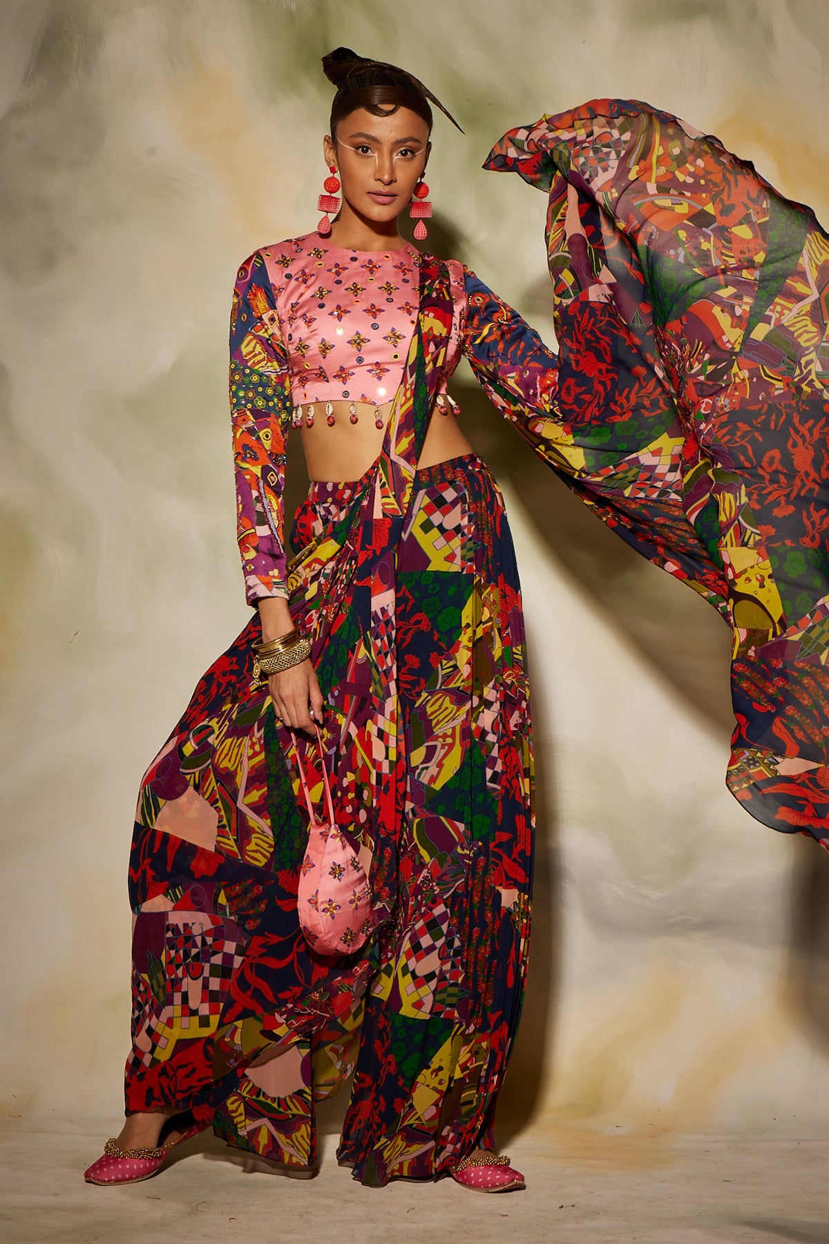 Pink Saree Set With Drop Potali Bag