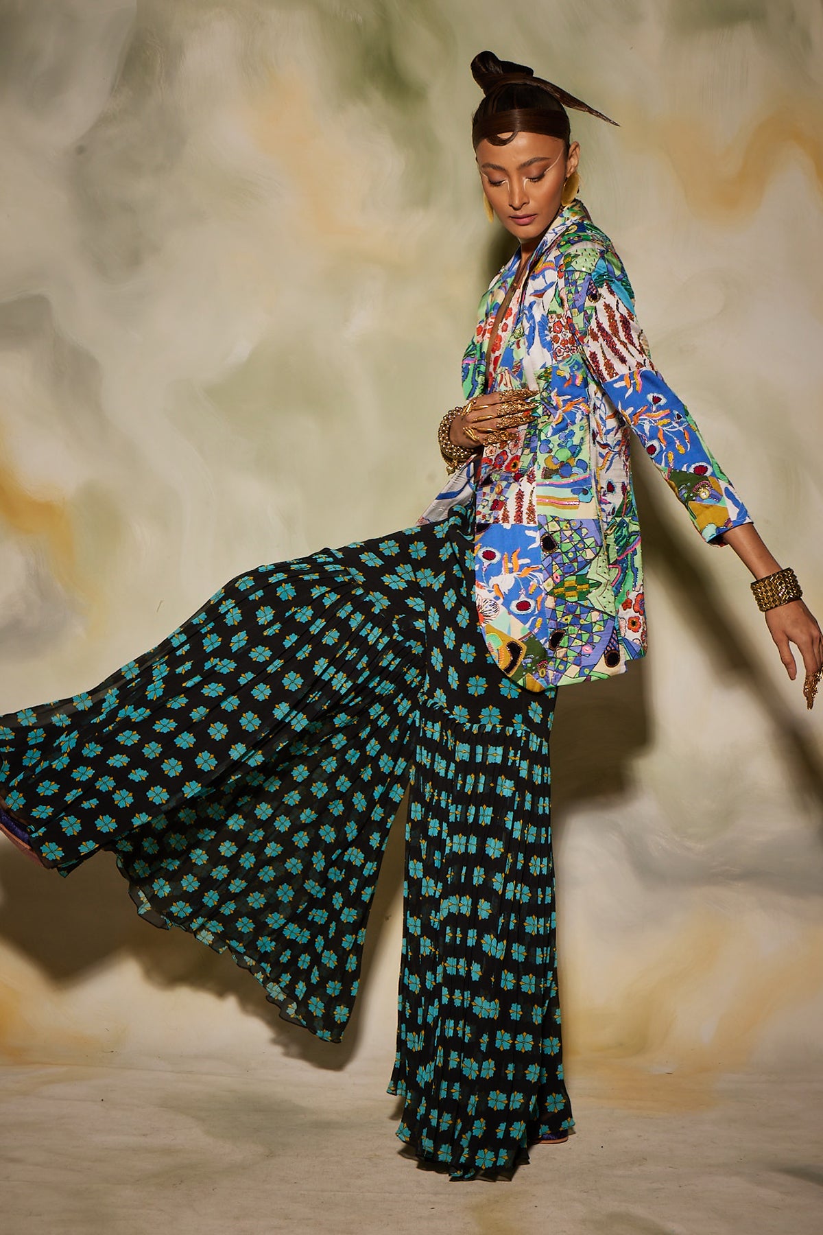 Blue Aztec Print Highlighted Blazer & Butta Printed Gharara Pant