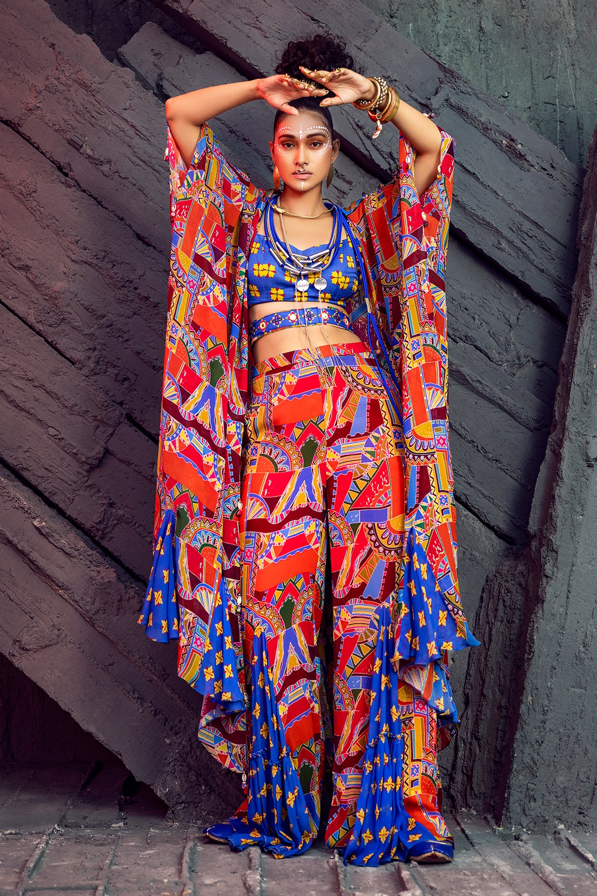 Blue Butta & Geometric Printed Cape Set With Belt