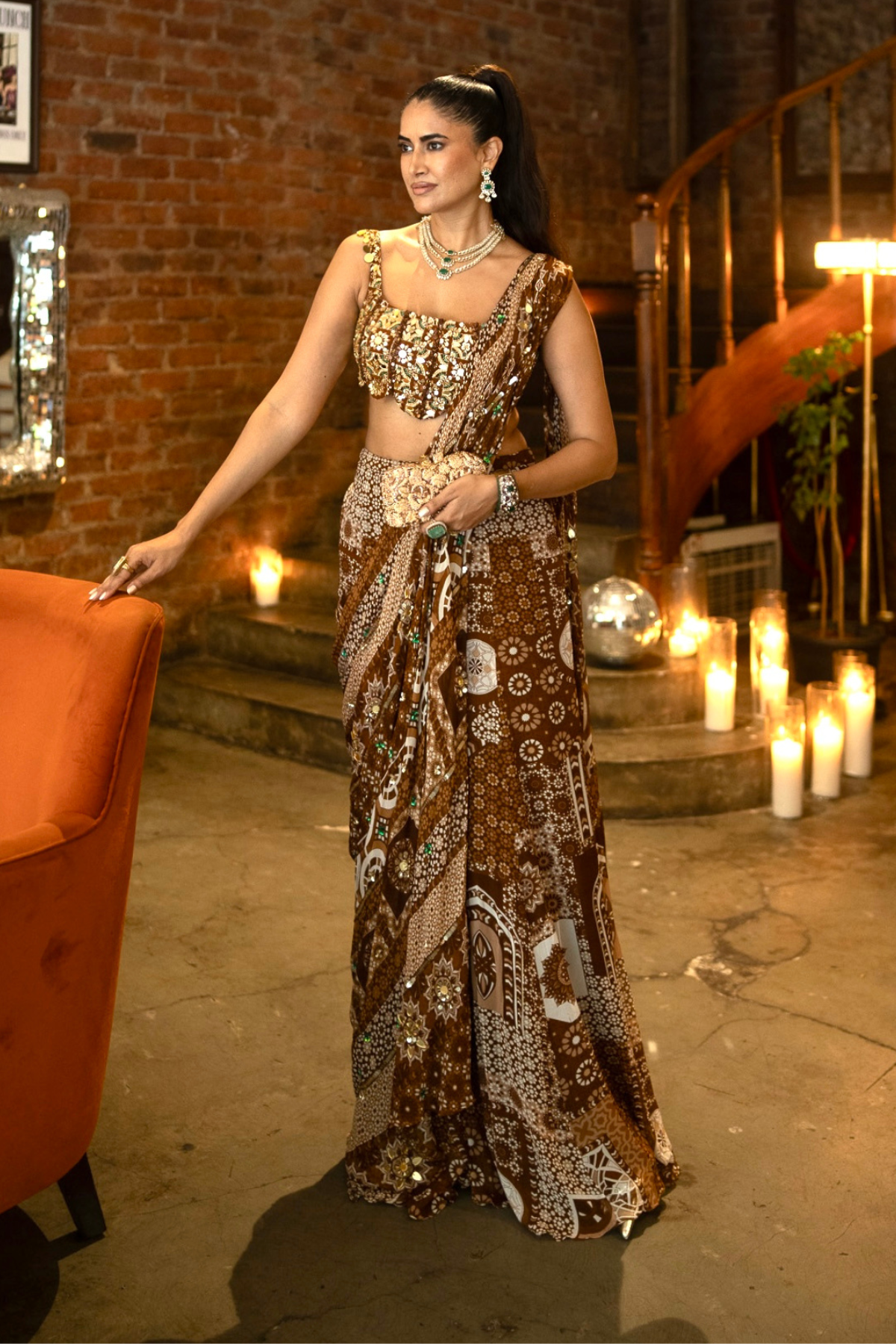 Caramel Print And Highlighted Corset Blouse Saree Set