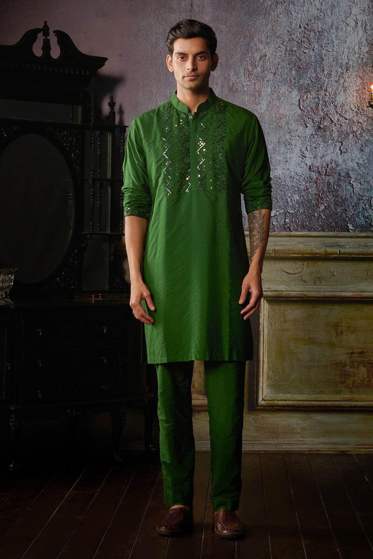 OLIVE GREEN YOKE EMBROIDERED KURTA WITH OLIVE GREEN PANTS